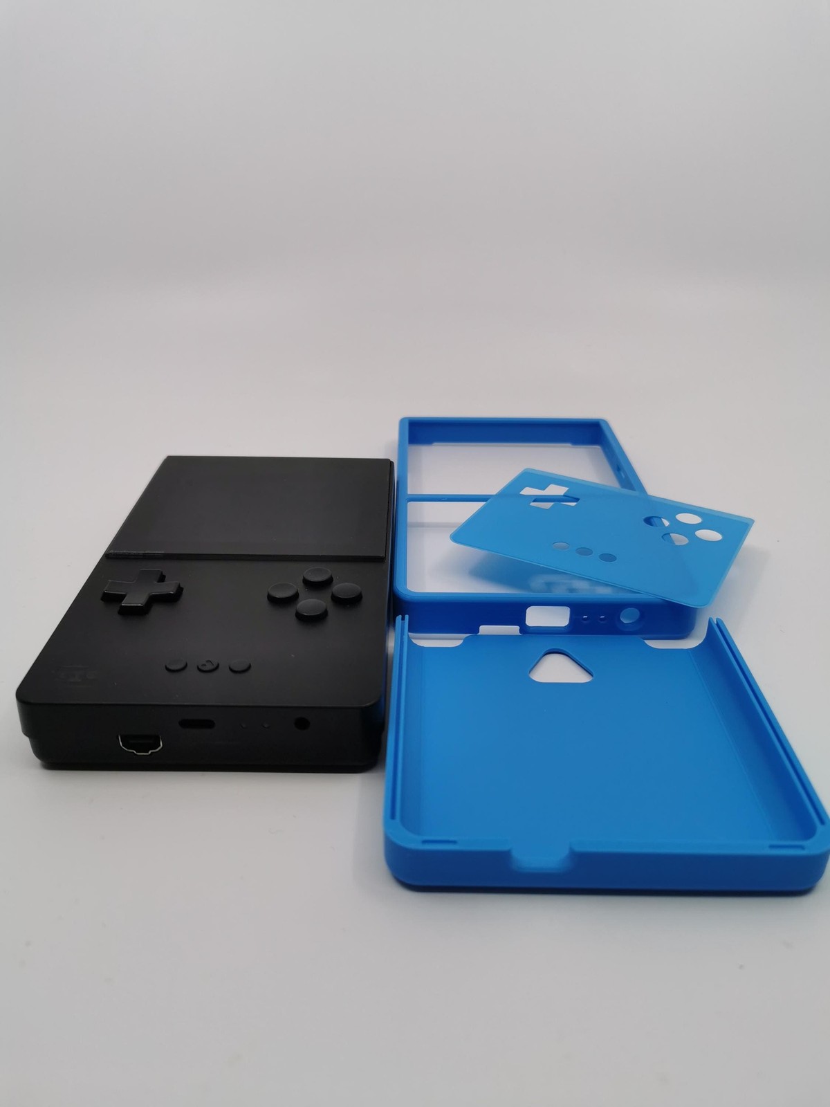 Rubber coated hard cover / case / shell for the Analogue® Pocket® handheld (wit
