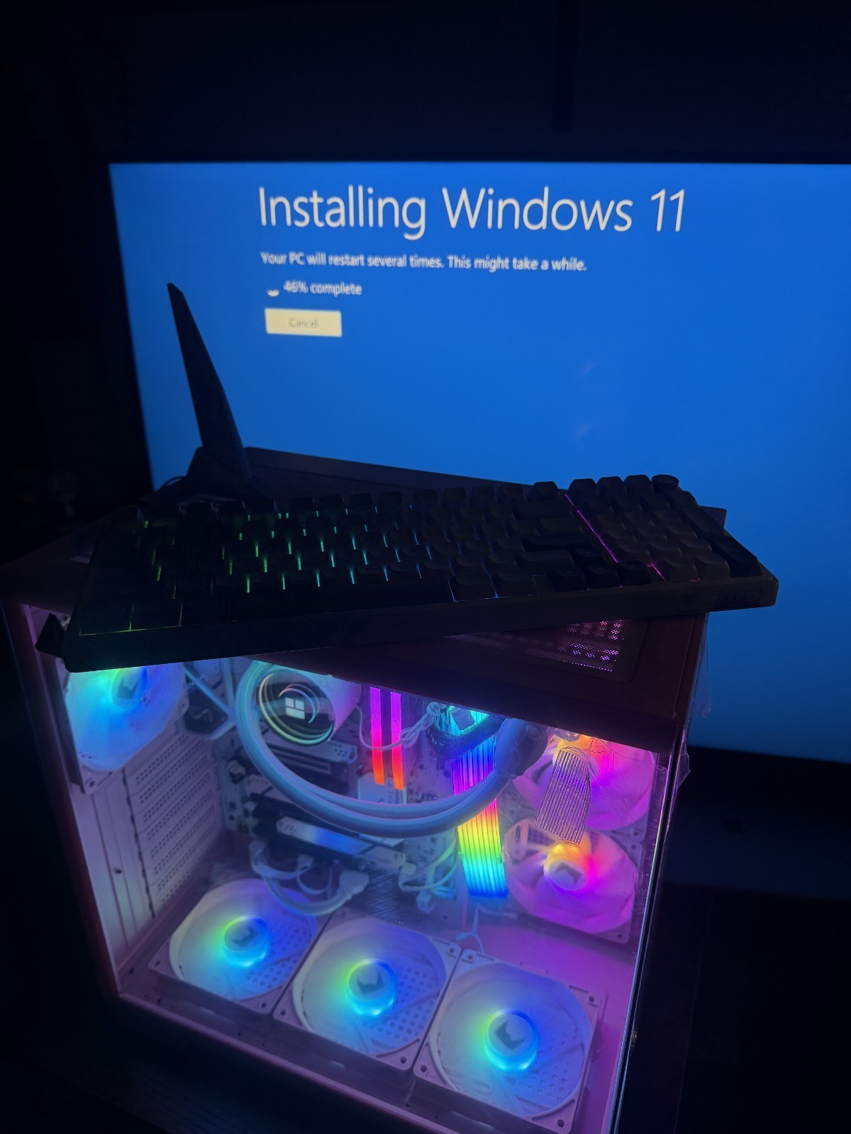 computer…. cpu 14600 16gb ram ddr5 motherboatd aus