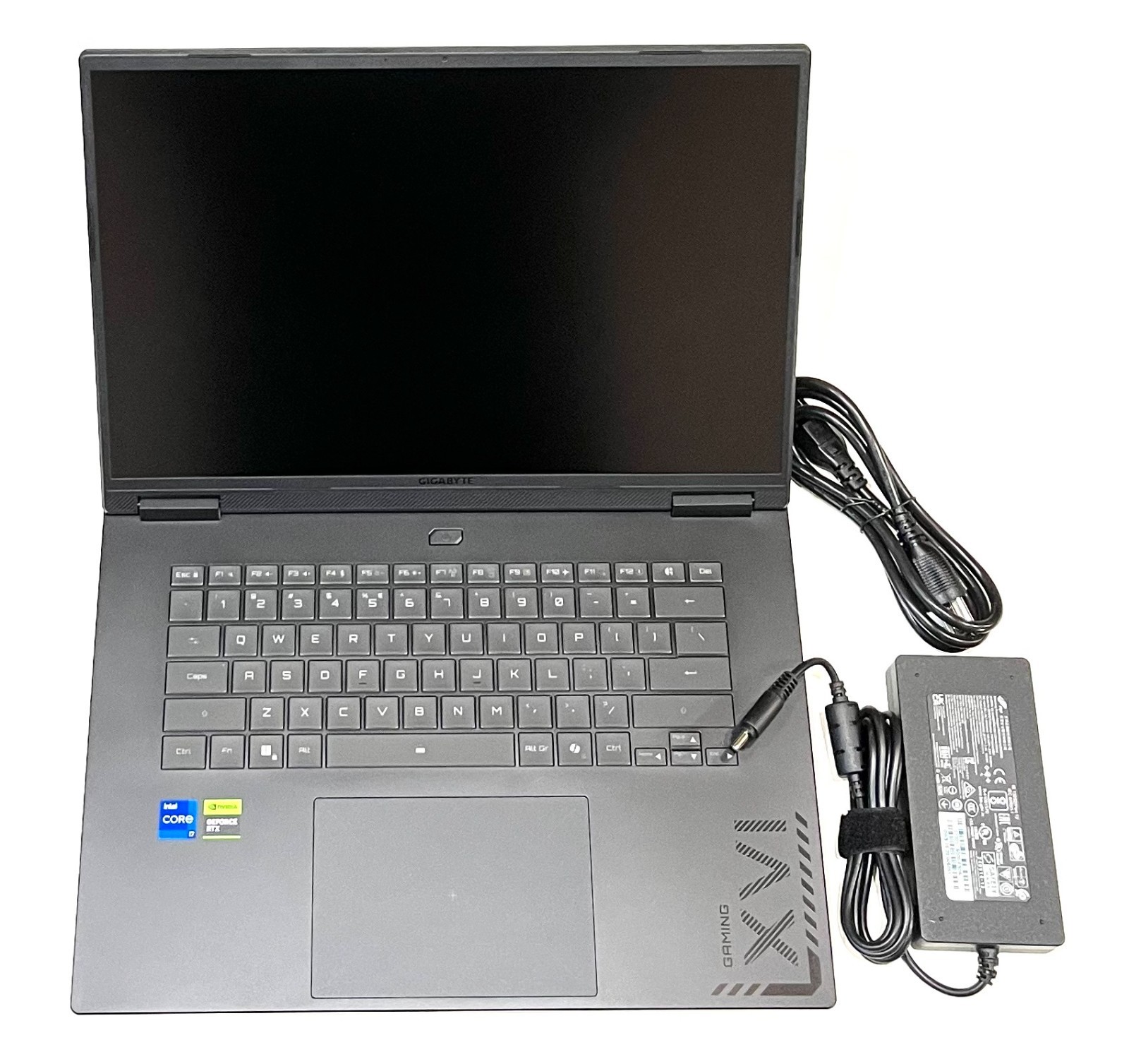 GIGABYTE Gaming A16 CMH 16″ FHD+ i7-13620H 2.4GHz 16GB RAM 512GB SSD RTX4050 6GB