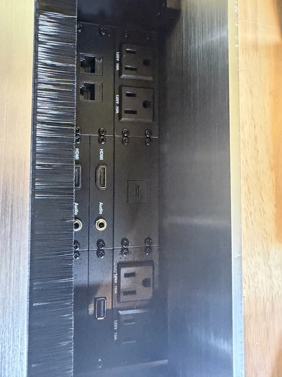 Tabletop Multimedia Connectivity Box