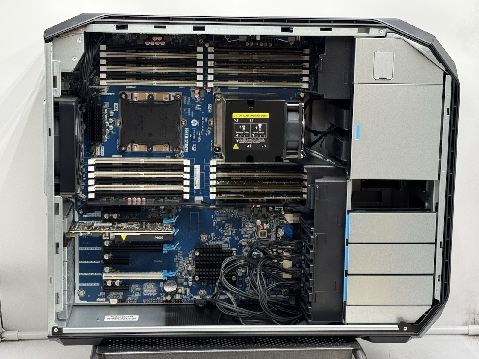 HP Z8 G4 Workstation Xeon(R) Silver 4214 @2.20GHz 32GB RAM NO HDD,OS GPU N P1000