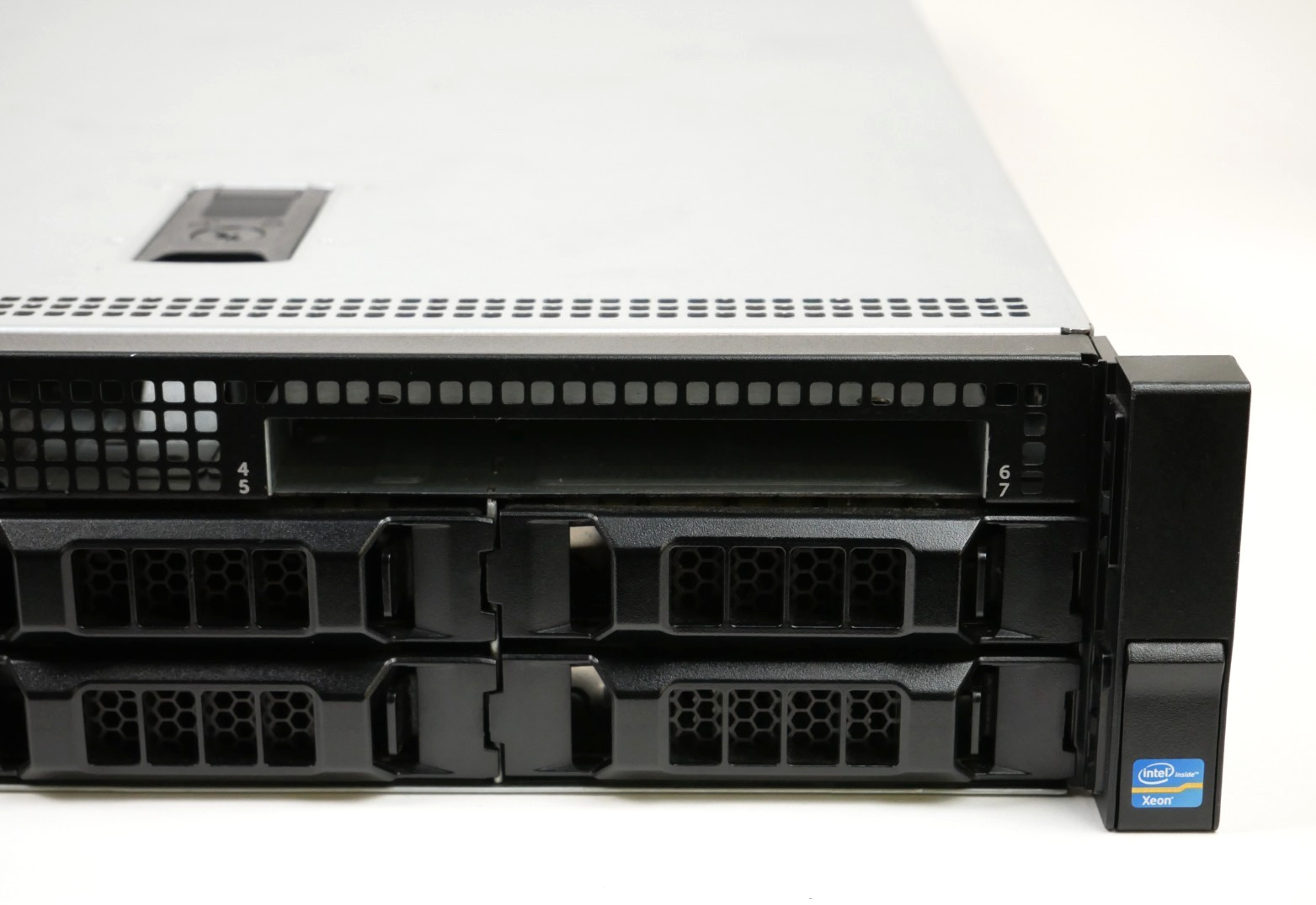 Dell PowerEdge R520 Dual Intel Xeon LGA1356 DDR3 3.5″ 8-Bay Server *NO CPU/RAM*
