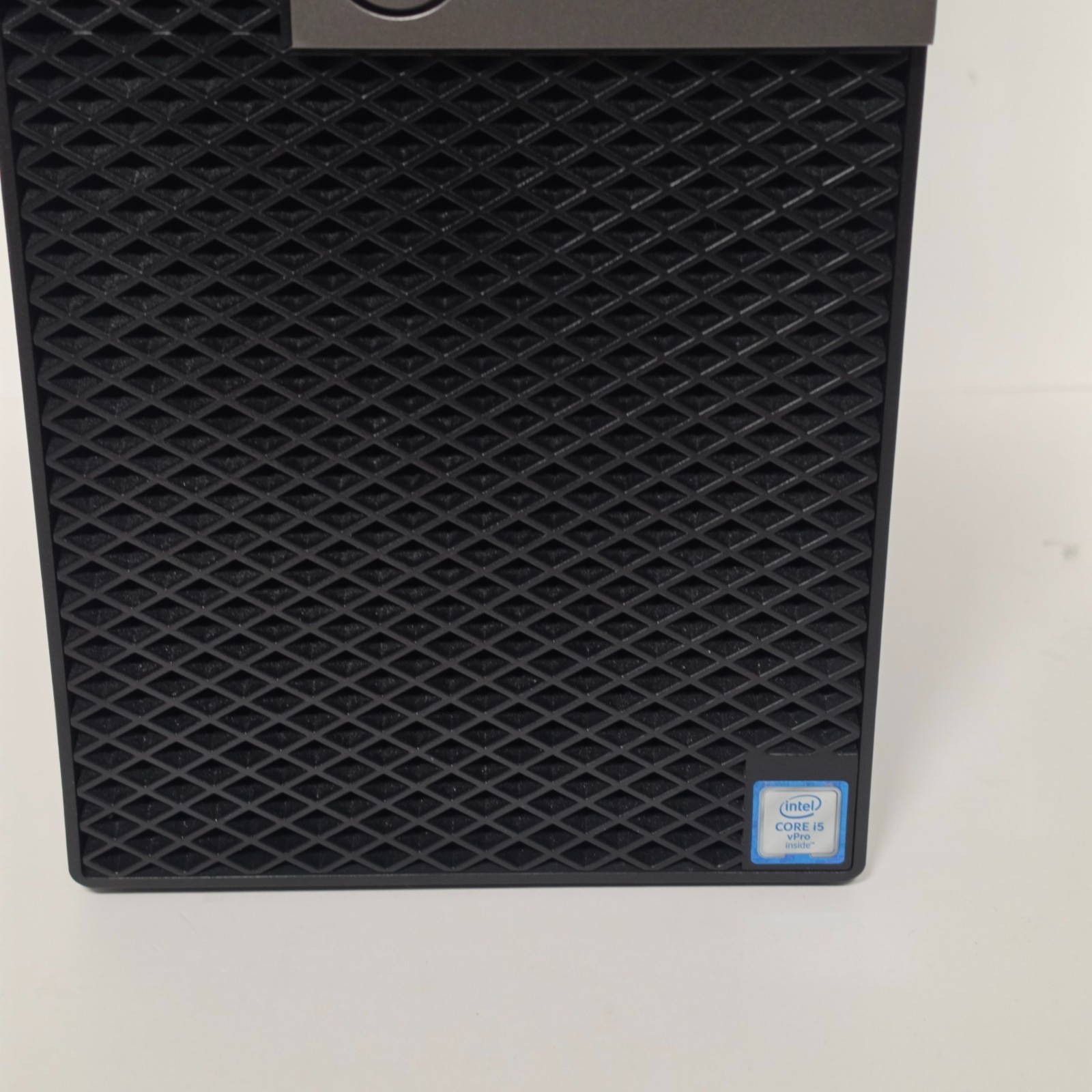 Dell Optiplex 7050 MT | i5-7600 | 3.50ghz | 16gb DDR4 Ram | No HDD | No OS | A2