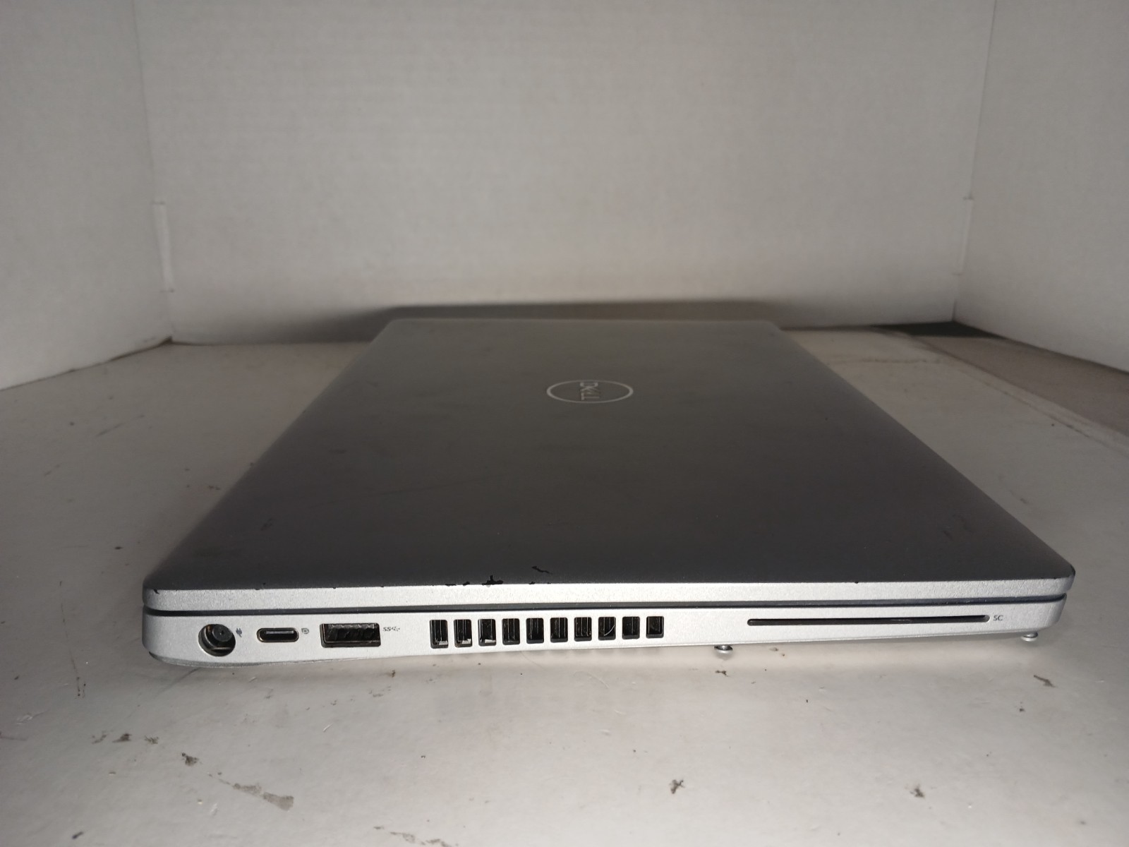 Dell Latitude 5410 14″ Laptop i7-10610U 4GB No SSD/OS! BIOS PW!! #97