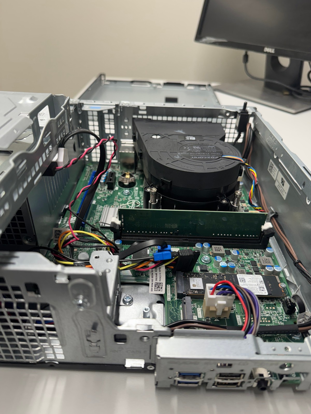 Dell OptiPlex 7010 Desktop SFF (i5-13500, 8GB RAM, 512GB NVMe SSD) Win11Pro