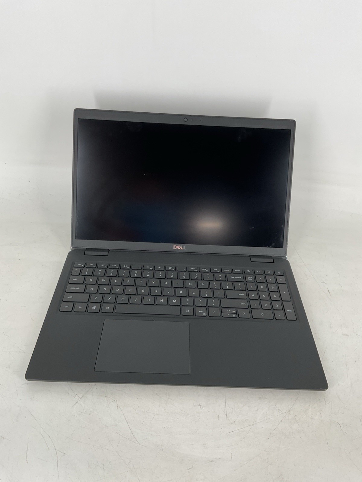 Dell Latitude 3520 15.6″ (i5-1135G7 @2.40GHz 8GB RAM, No SSD/OS) No AC *Read