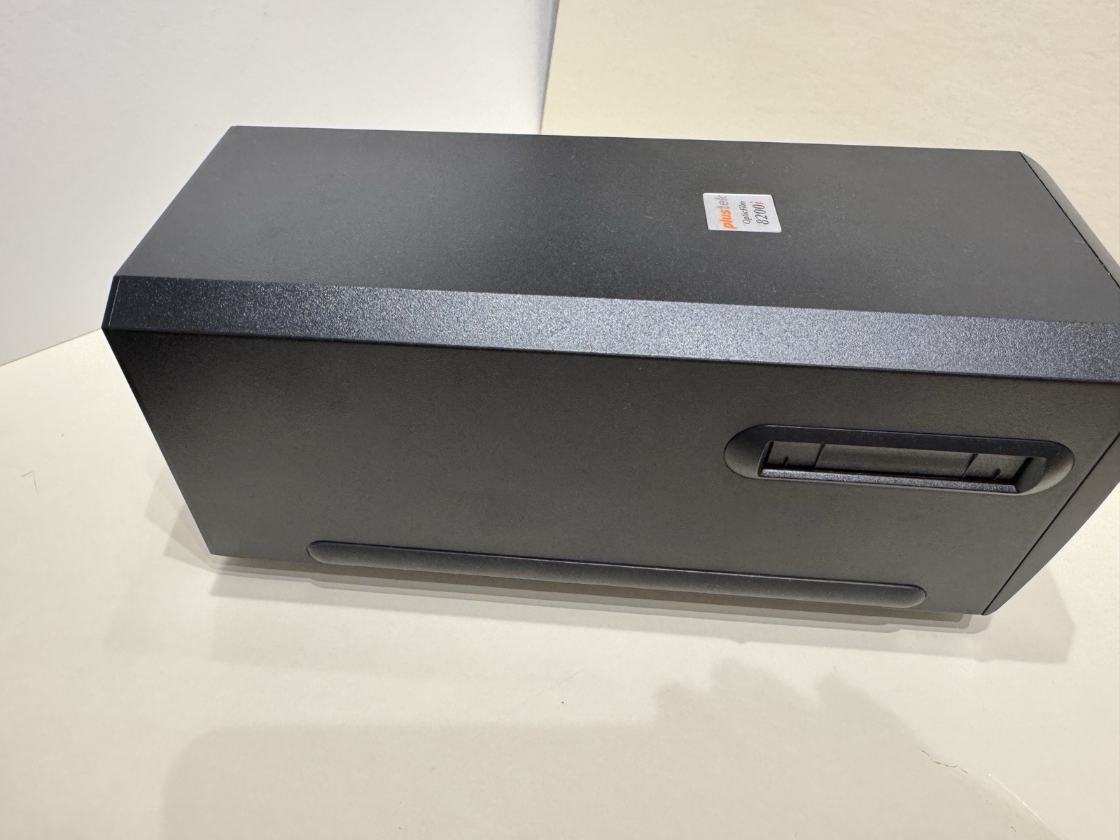 Plustek OpticFilm 8200i SE Scanner SilverFast SE Plus-35mm Film & Slide Scanner