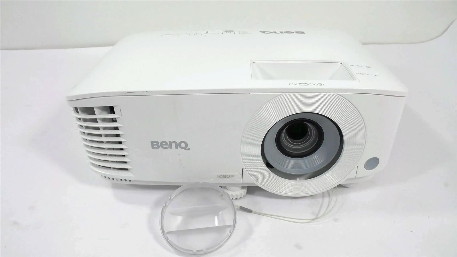 BenQ MH733 Full HD DLP Projector – 4000 Lumens – Lamp Timer : 30 Hours