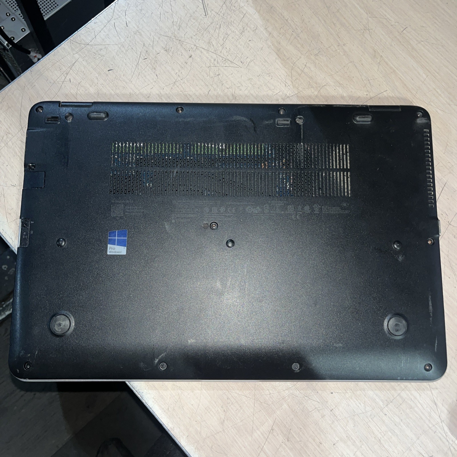 HP ELITEBOOK 850 G3 INTEL CORE I5-6500U 2.50GHZ 16GB RAM NO HD