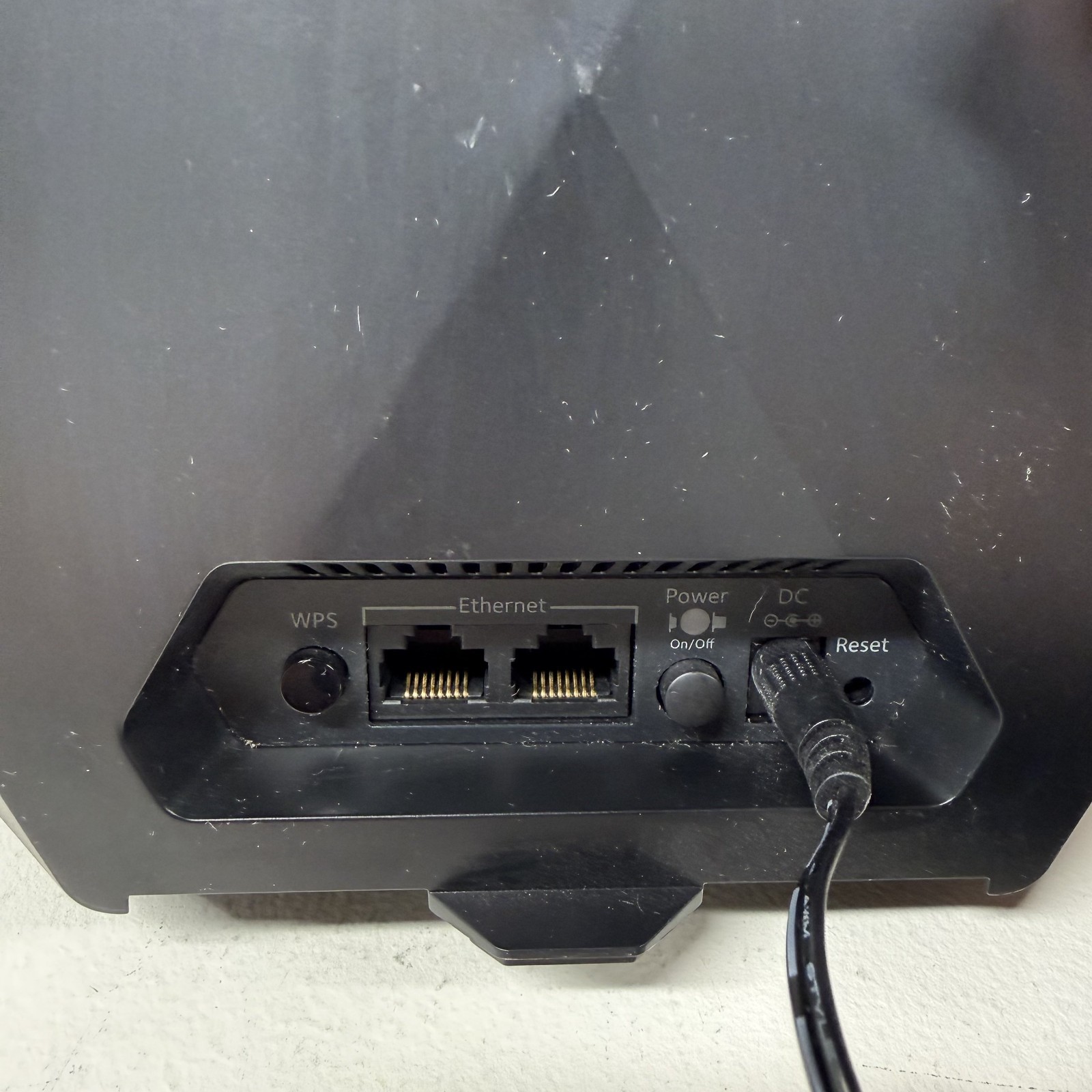 NETGEAR Nighthawk Combo: R8000 AC3200 Router + 2x EX7700 AC2200 Mesh Extenders