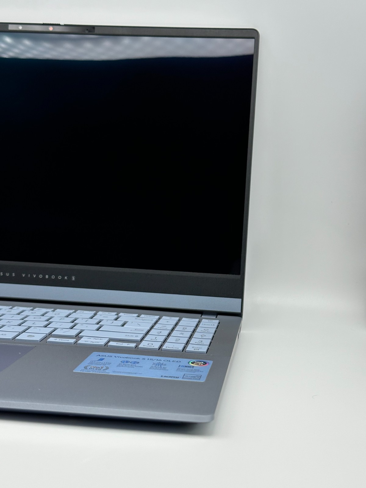 ASUS VivoBook S 15 15.6″ 3K OLED Intel Ultra 7 155H 16GB RAM 1TB SSD W11H Laptop