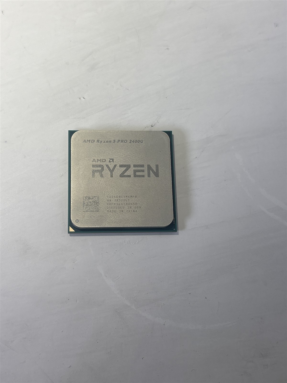 AMD Ryzen 5 Pro 2400G 3.6GHz Socket AM4 CPU YD240BC5M4MFB