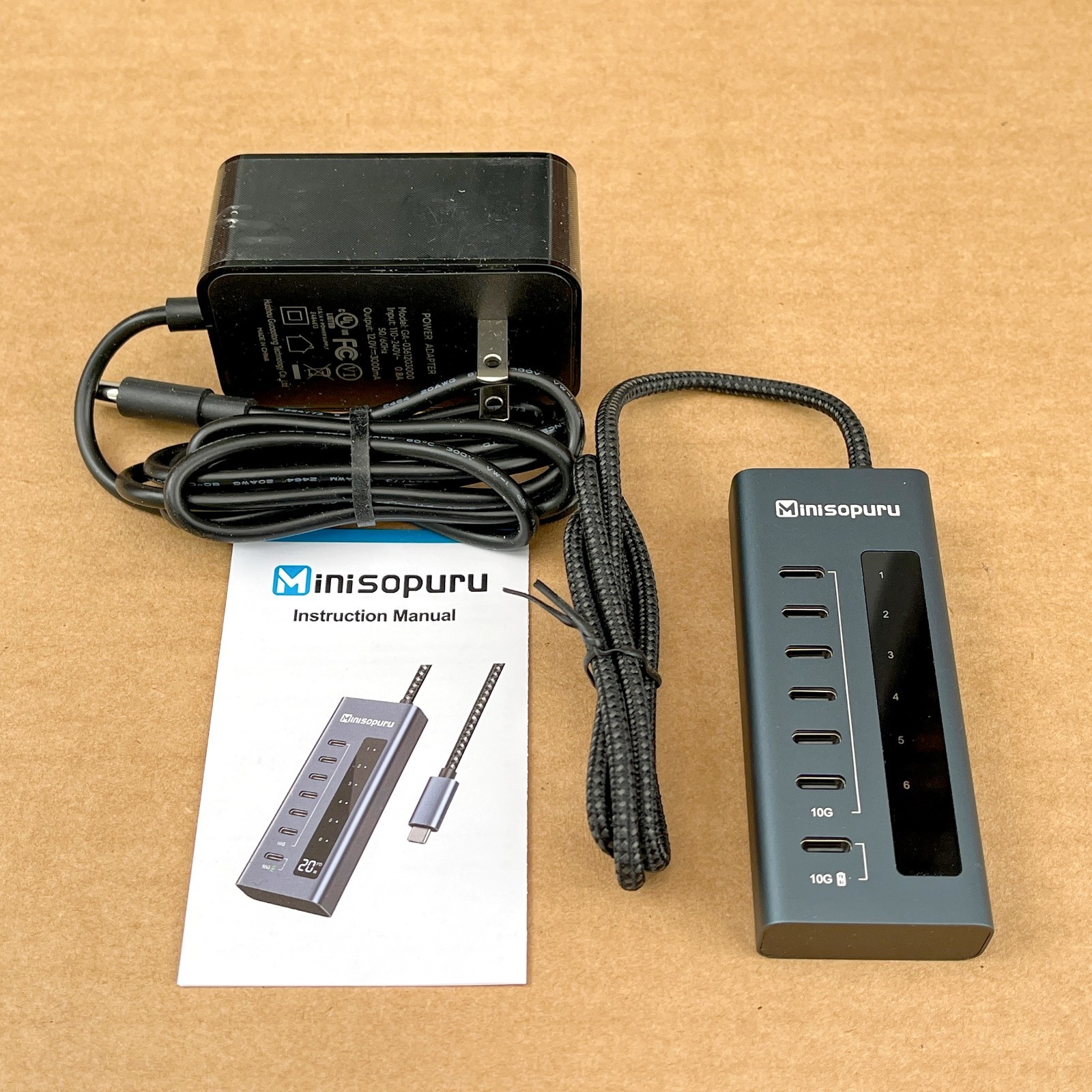 Used Powered USB C Hub 7 in 1 USB-C Hub Support 10Gbps Data & 20W Charging