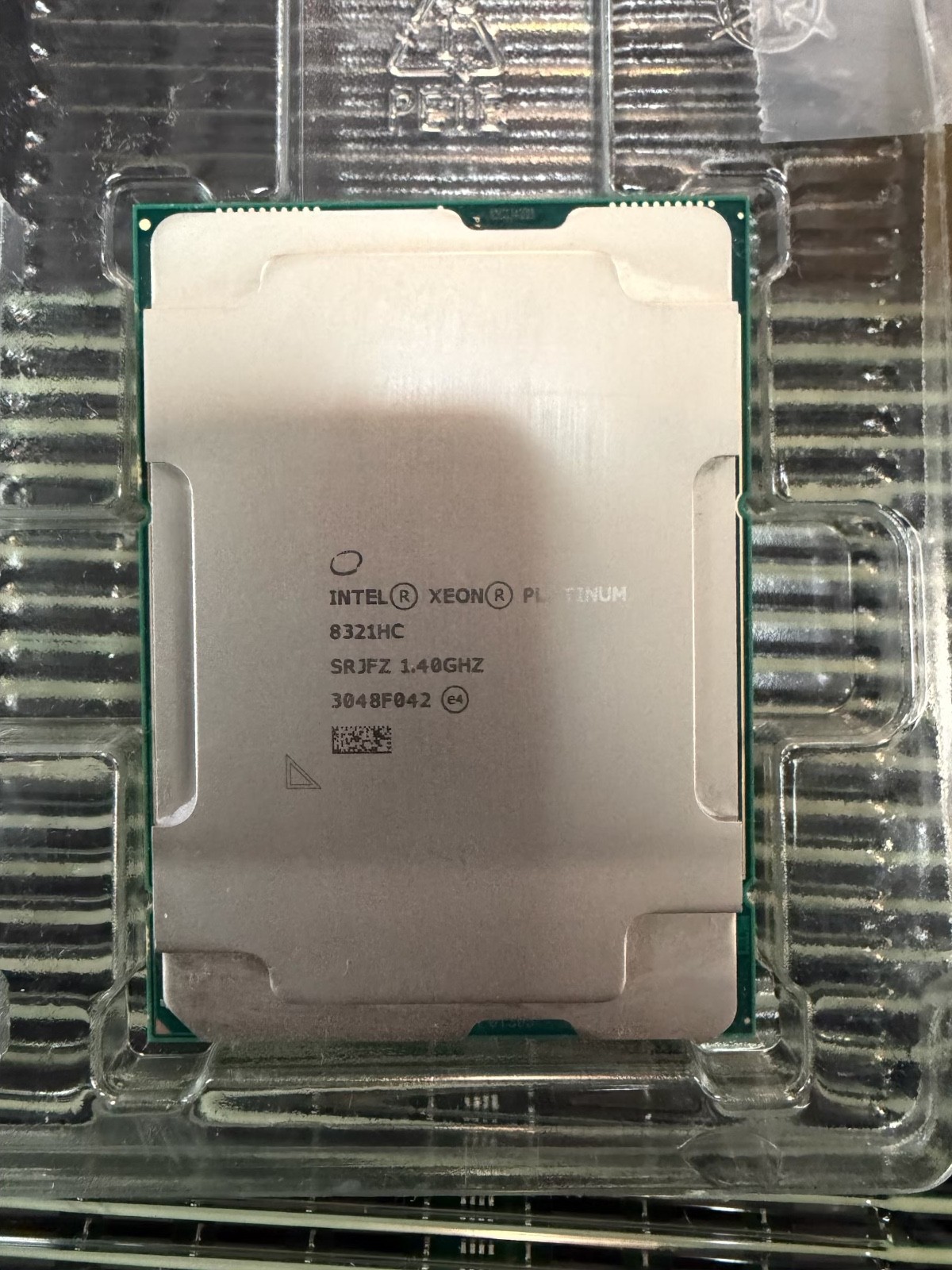Intel Xeon Platinum 8321HC Processor SRJFZ 26-CORE 1.4 GHZ 35.75MB LGA 4189