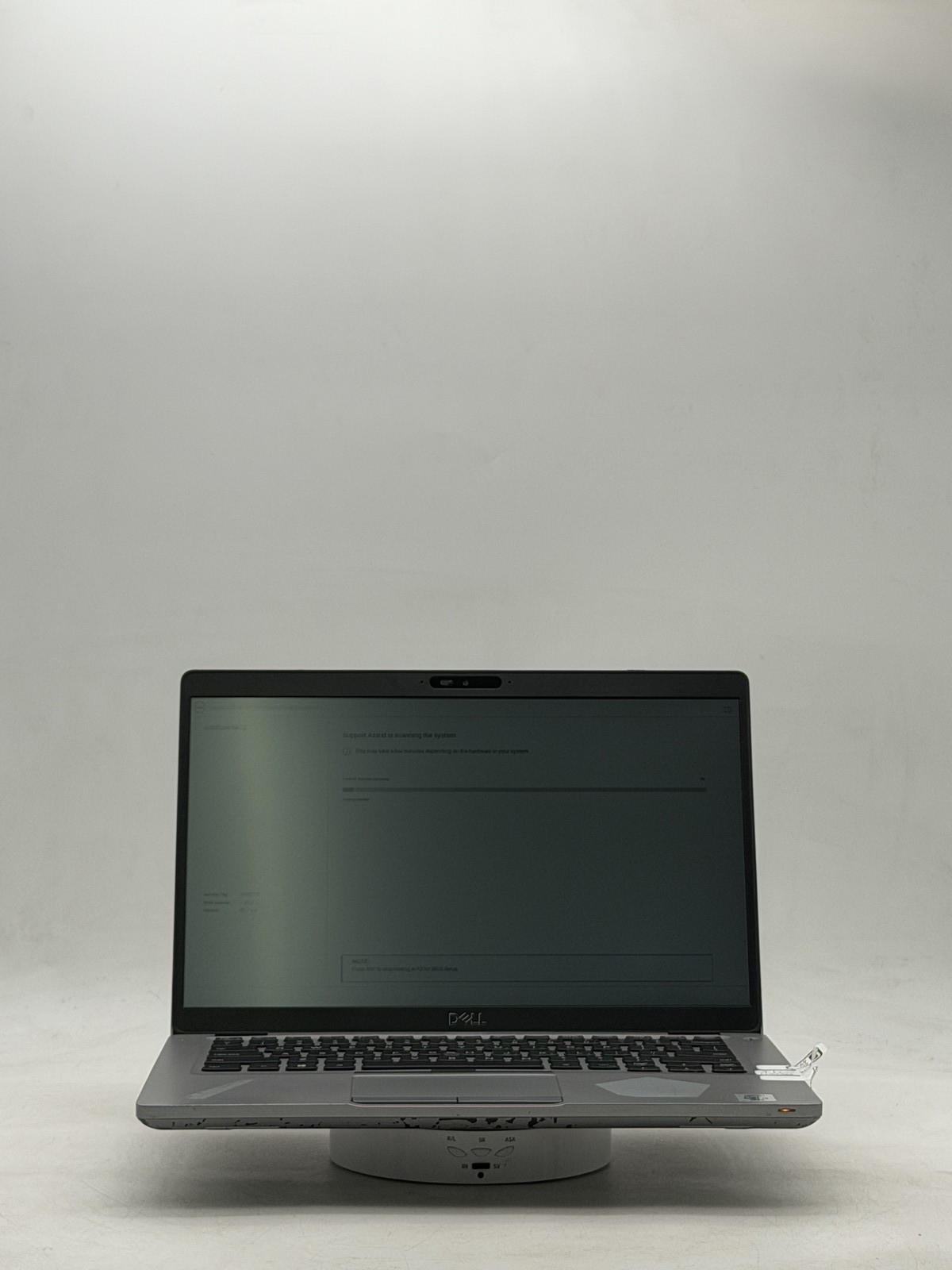 Dell Latitude (5410) 14″ i5-10310U 8GB 256GB *NO OS* — READ