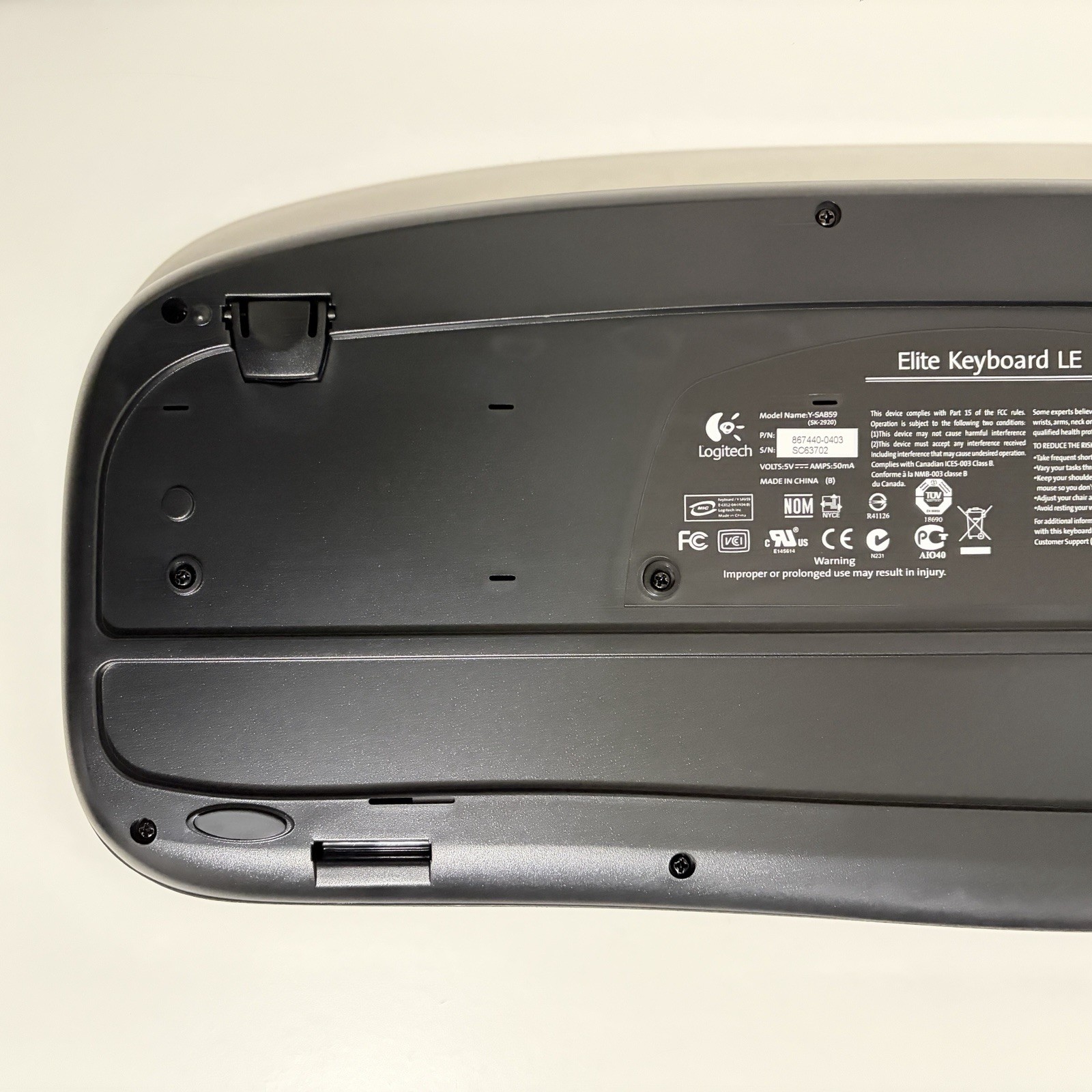 Logitech Elite Keyboard LE Black Silver Wired PS/2 Multimedia 967487-0403