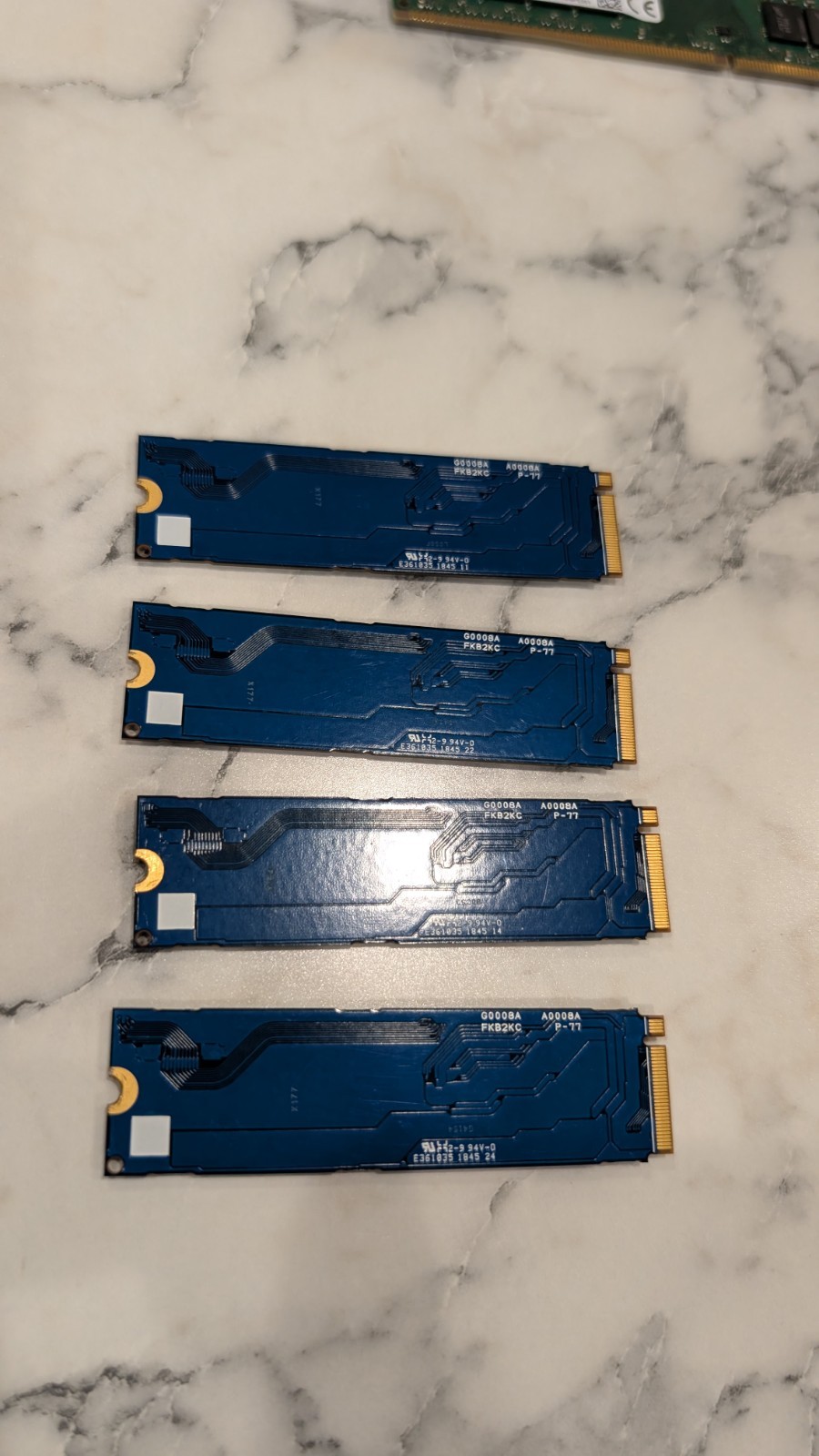 Toshiba KIOXIA KXG60ZNV256G XG6 256GB NVMe PCI 2280 M.2 SSD Solid State Drive
