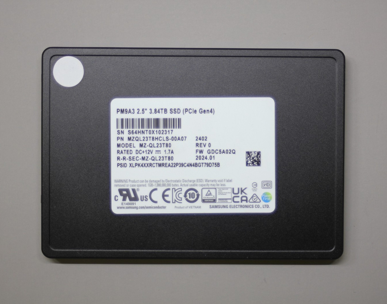 Lot of 16 PM9A3 3.84TB PCIe Gen4 NVMe U.2 2.5″ SSD MZ-QL23T80 MZQL23T8HCLS-00A07