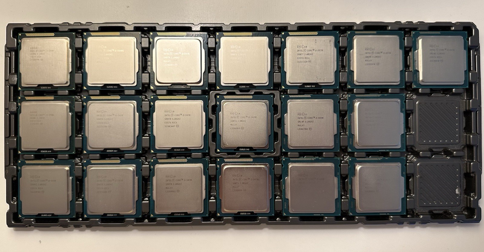 Lot of 19 Mixed Intel Core 5th Gen Processors