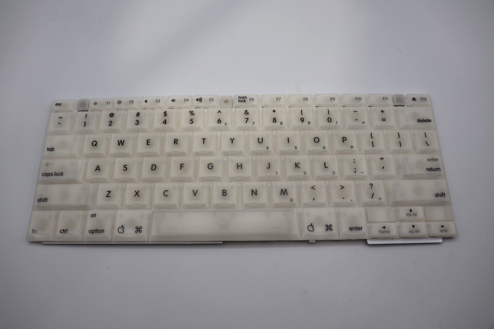 iBook G3 12″ Keyboard 2004 800MHz~Mid 2005 1.33GHz 922-6132 922-6901 922-6638