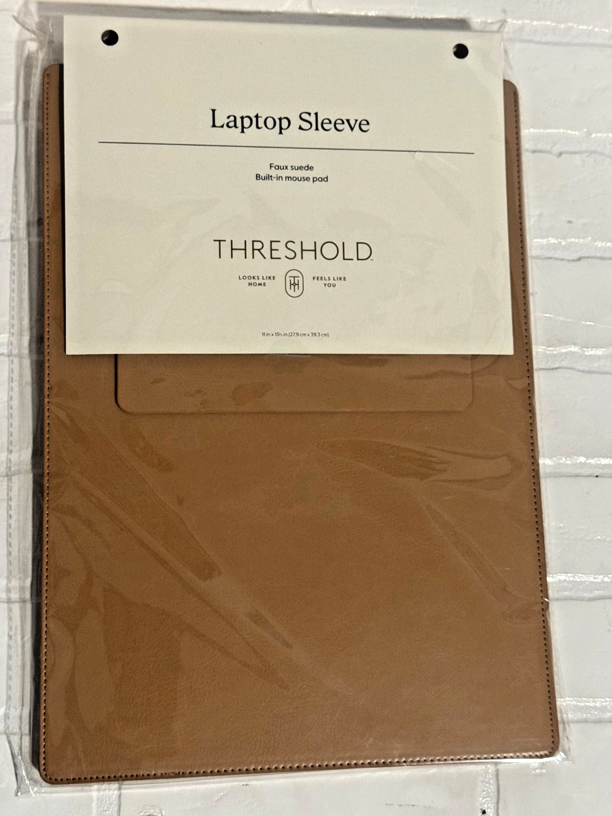NEW Threshold LAPTOP SLEEVE Faux Suede Leather Built in Mouse Pad Magnetic Close
