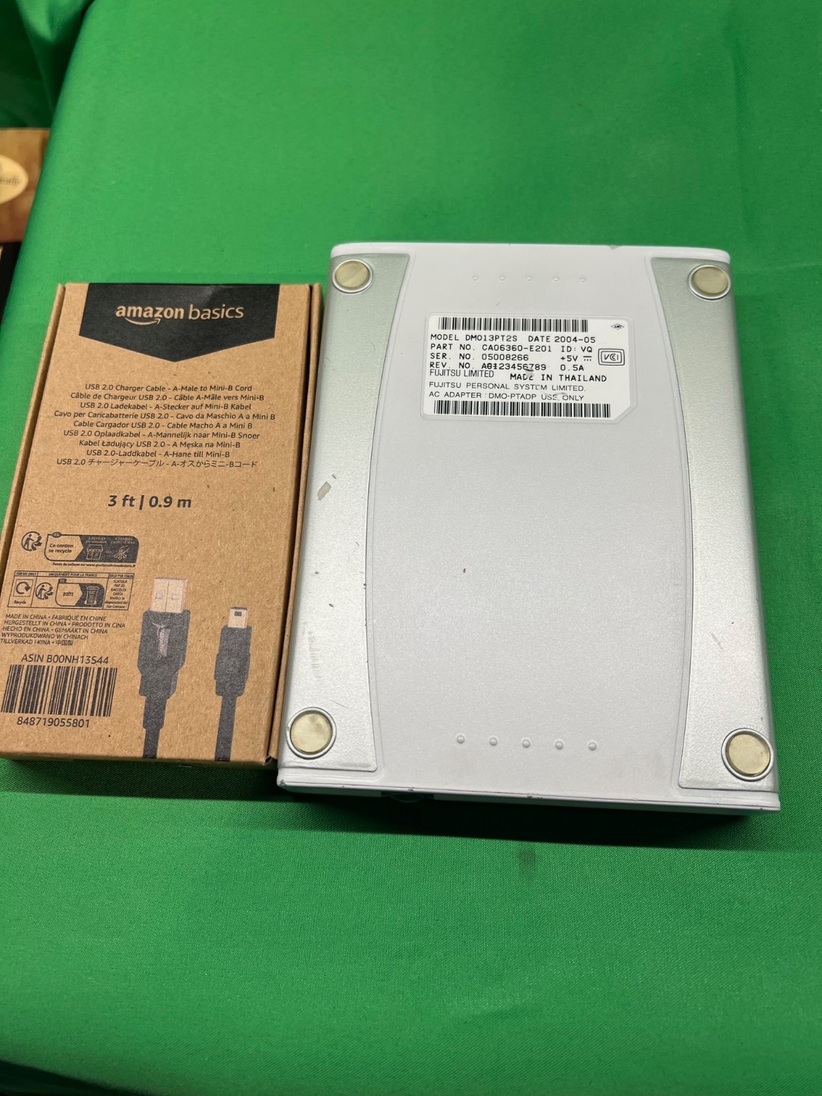 Fujitsu DynaMO 1300U2 Pocket DMO13PT2S External MO Drive 1.3GB