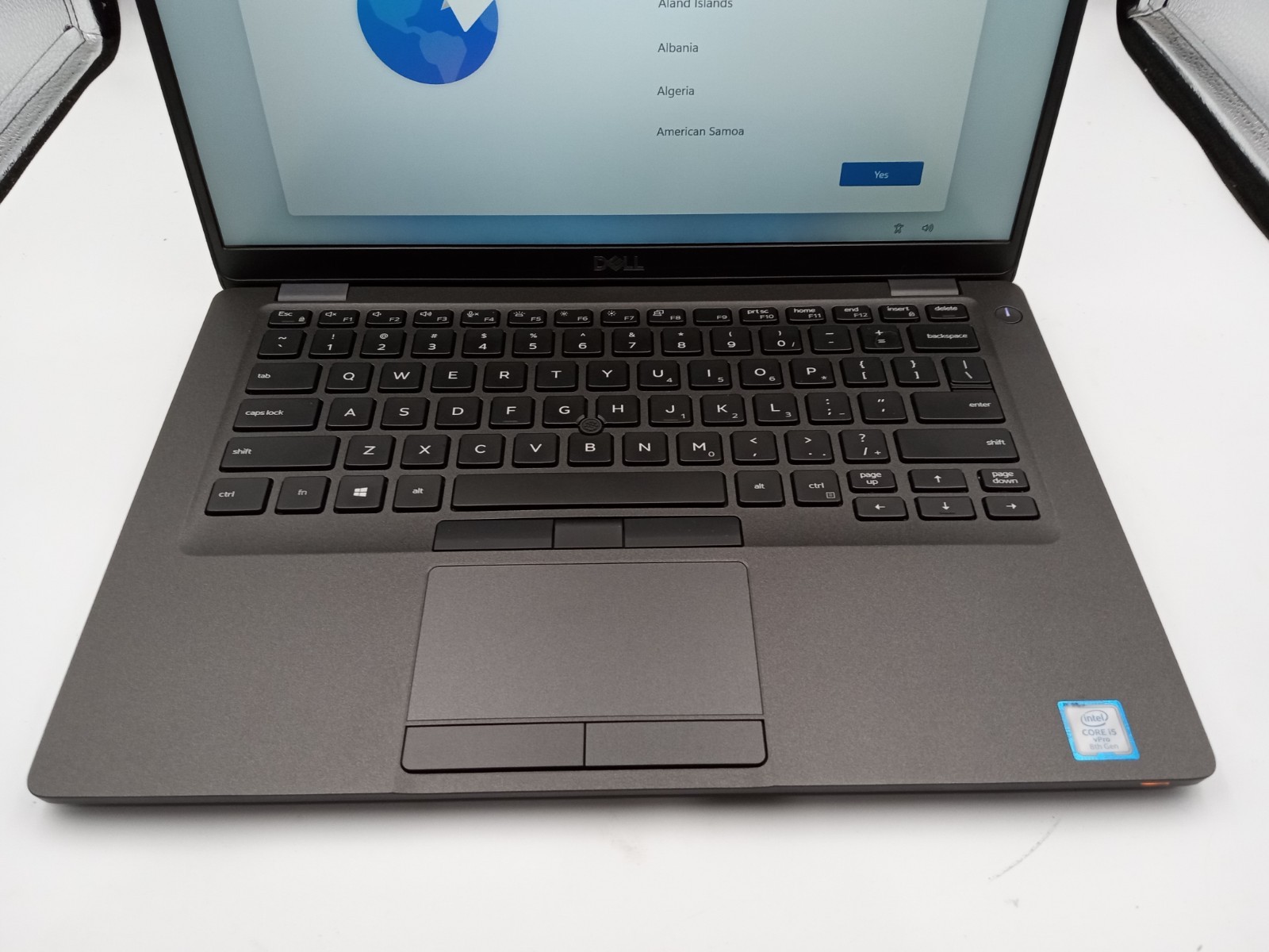 Dell Latitude 5400 14″ Laptop Intel Core i5 8th Gen 4GB RAM 128GB SSD Windows 11