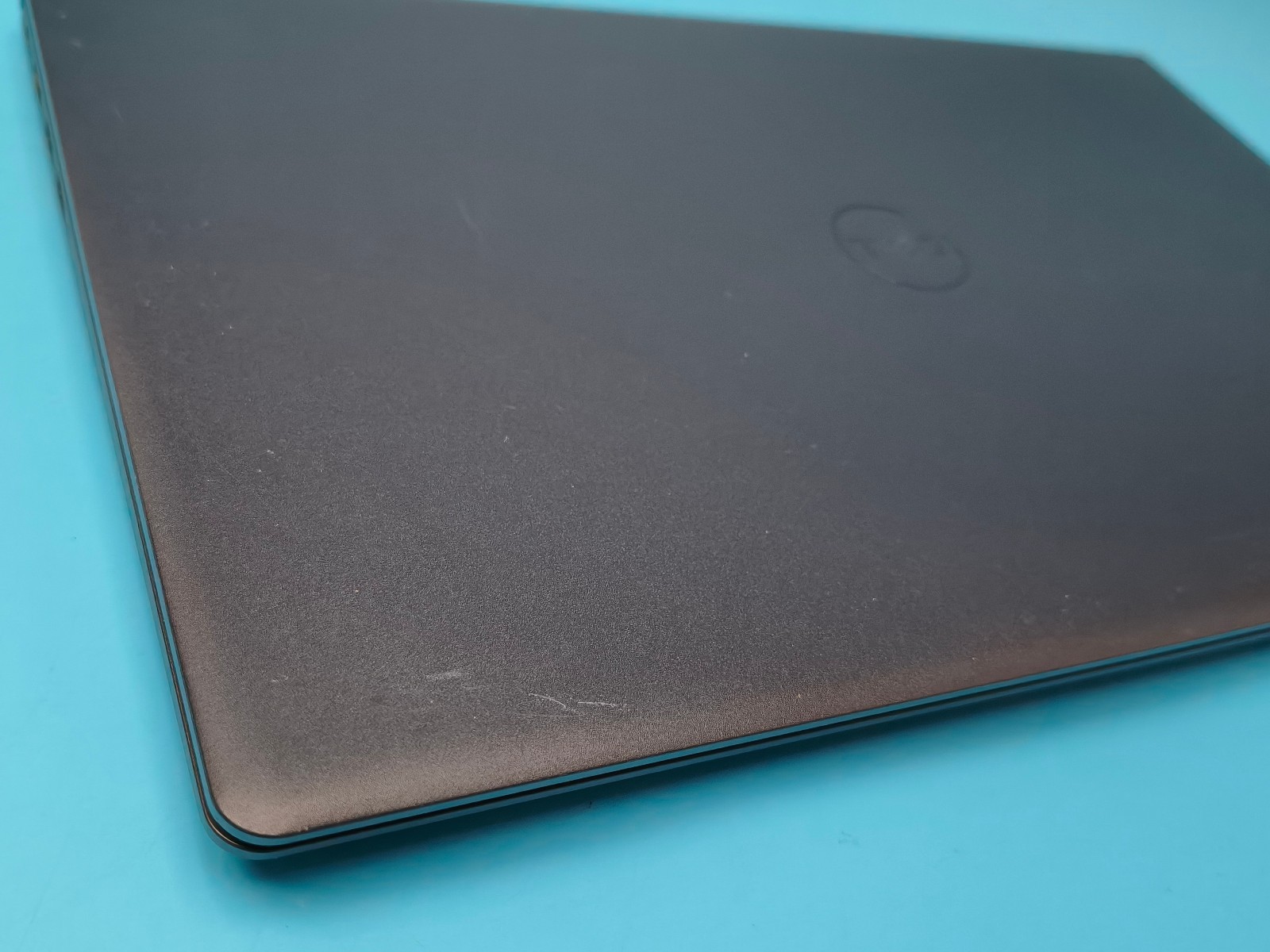 Dell Inspiron 15 3510 15.6″ (Celeron N4020 1.10GHz 8GB/128GB SSD) Zorin OS #15