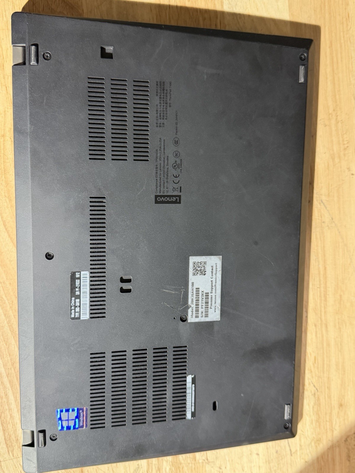 Lenovo ThinkPad T490 14” Touchscreen i5-8365U 16GB RAM 500GB NVMe SSD Win 11 Pro
