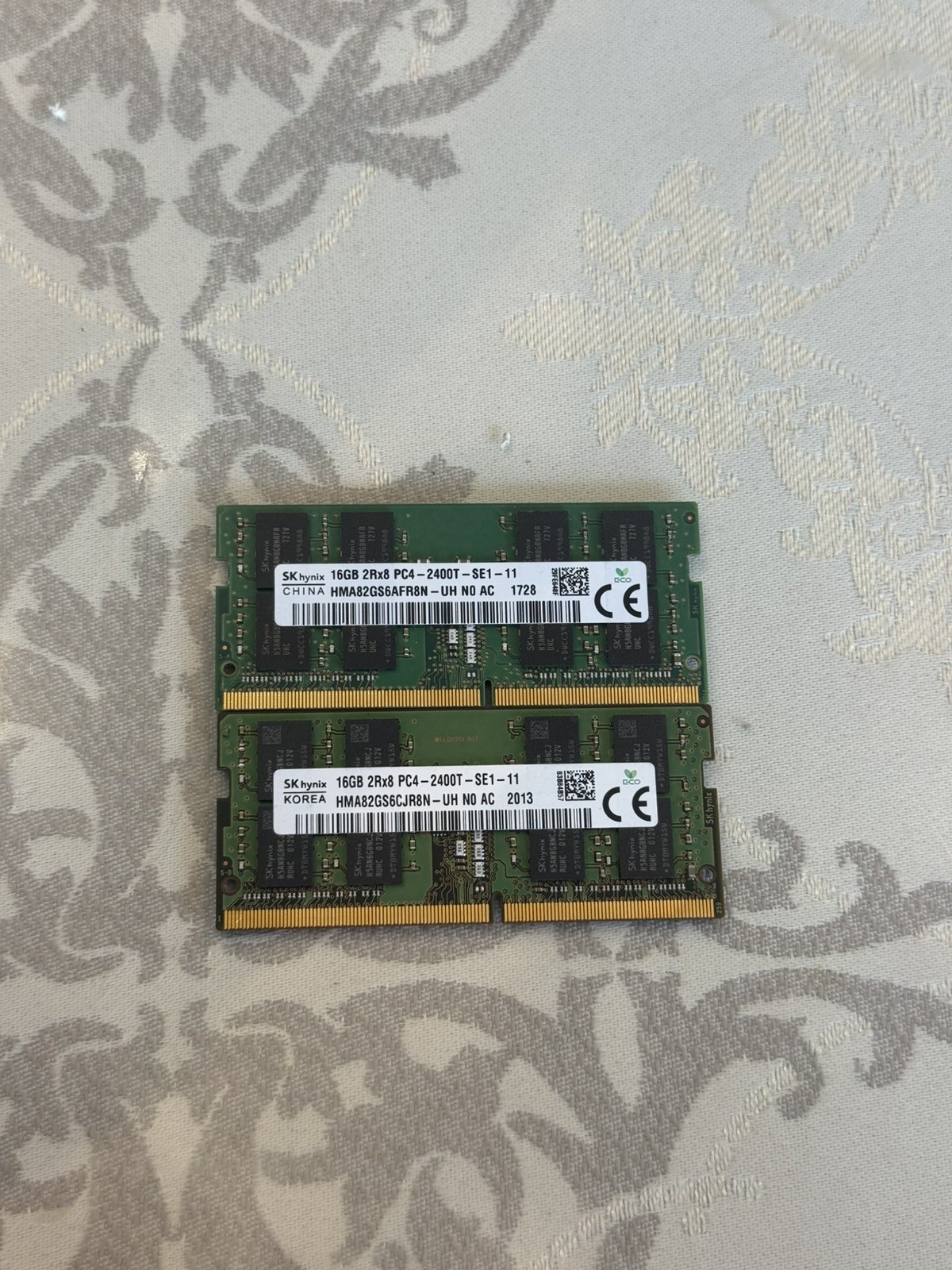 Lot of 2 SK Hynix 16GB DDR4-2400 SODIMM Laptop RAM 32GB PC4-19200 2Rx8 Memory