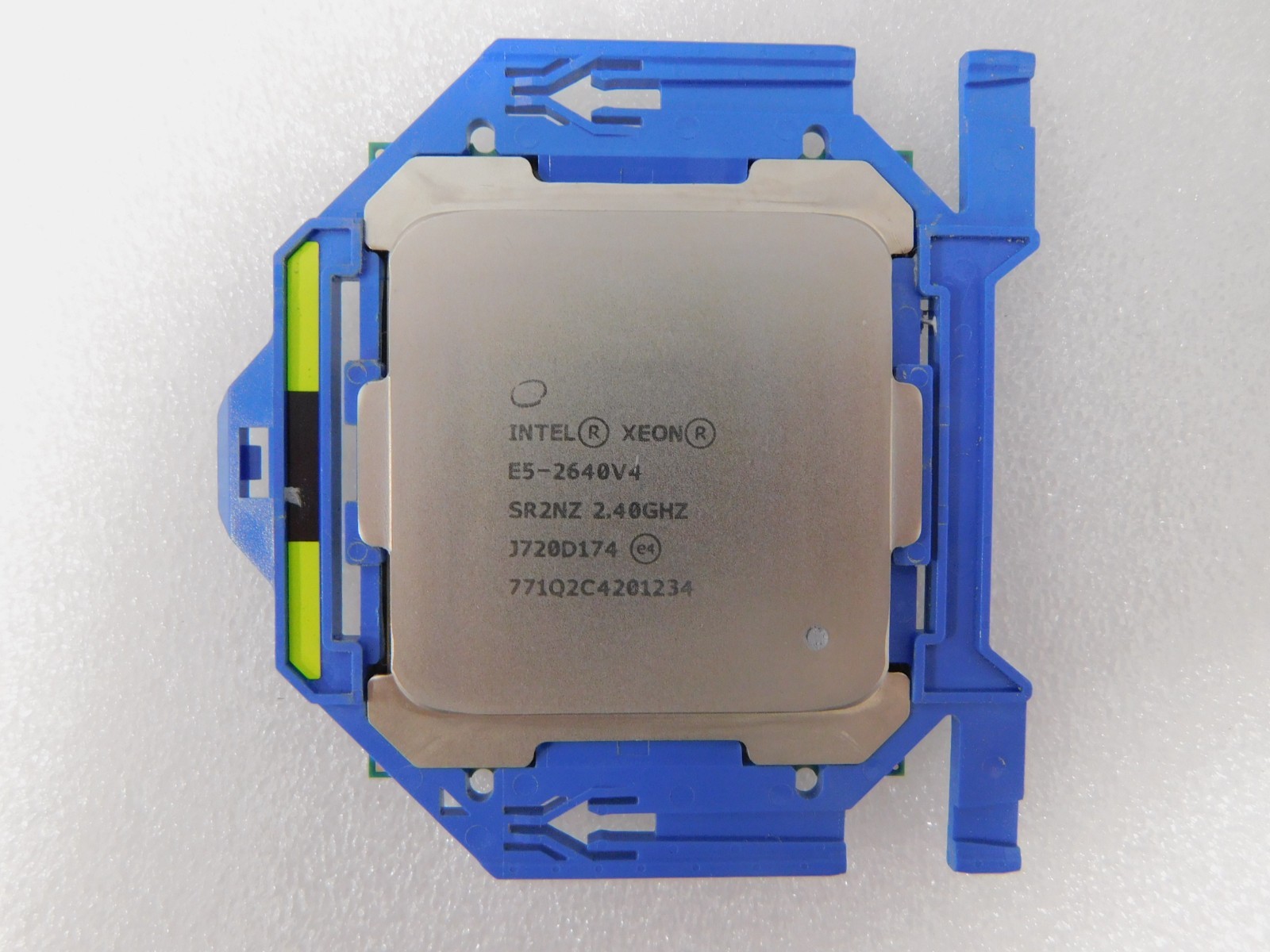 Intel Xeon E5-2640v4 2.40Ghz 10-Core CPU Processor SR2NZ