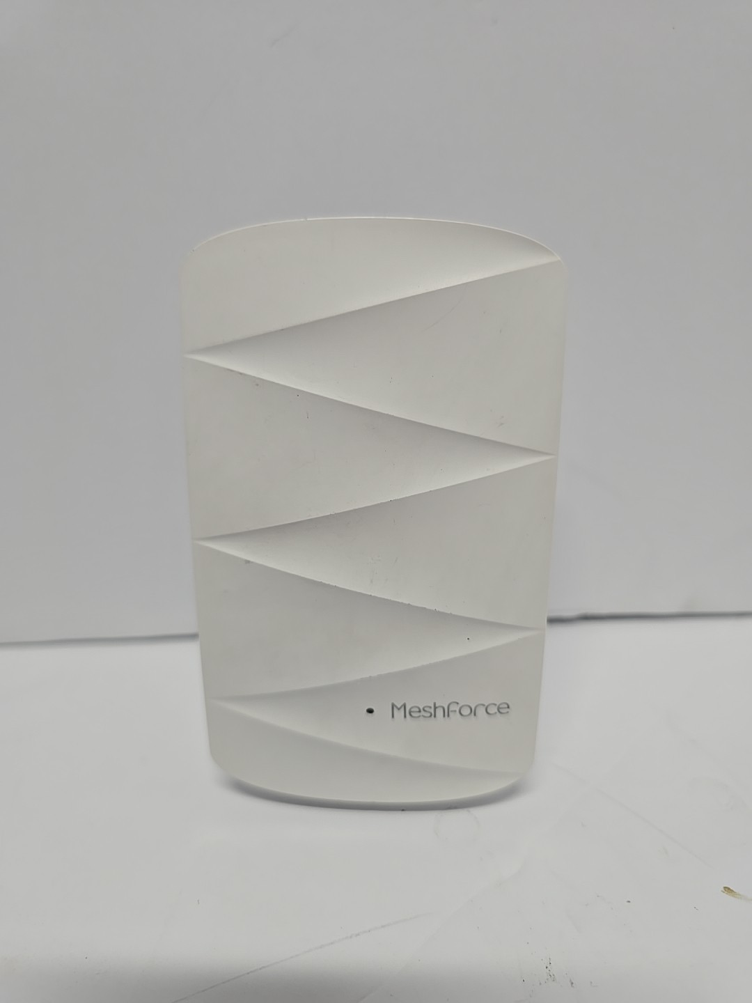 MeshForce M3 Dot Wall Plug WiFi Extender, Works with MeshForce M1 & M3