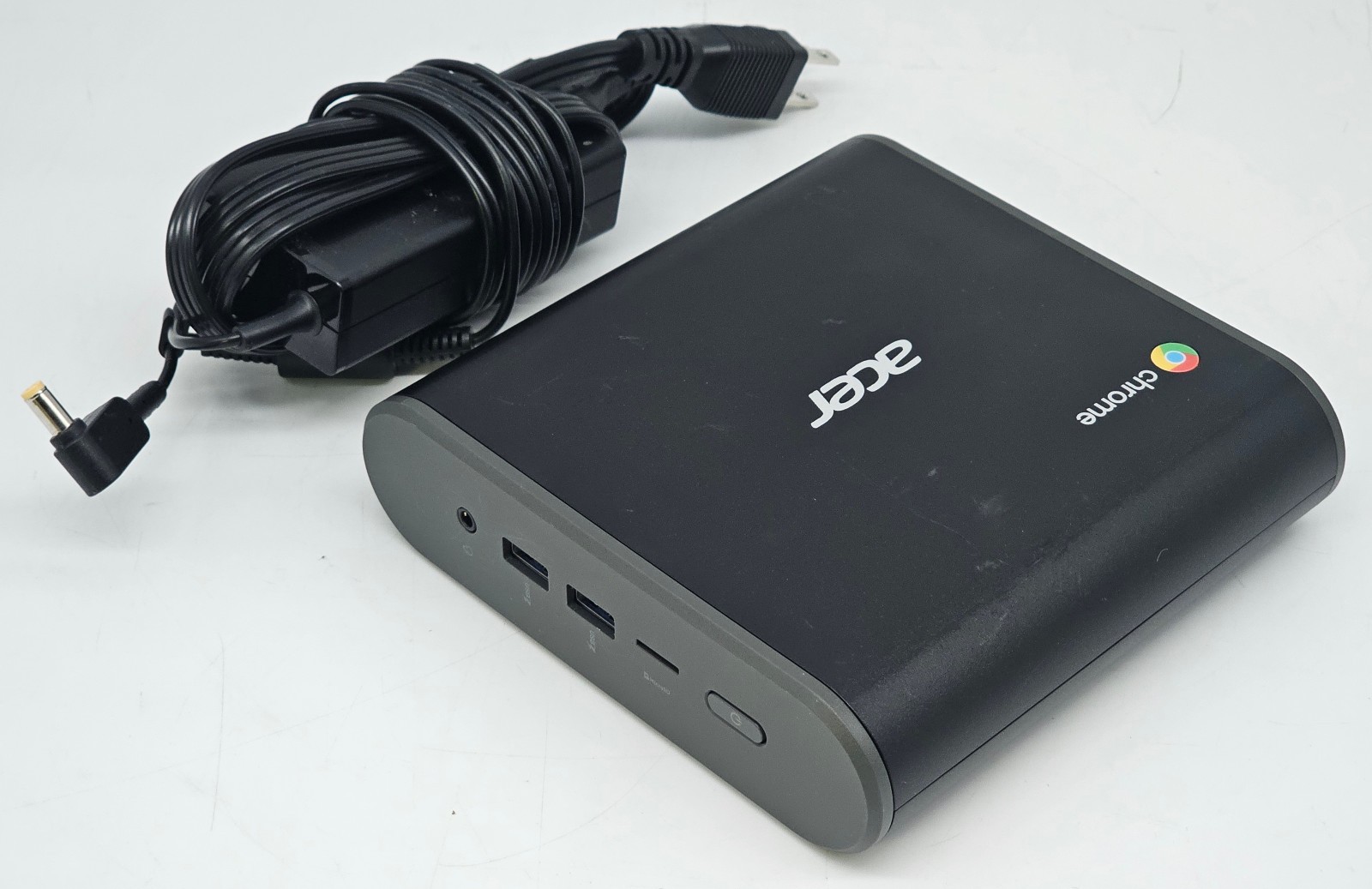 Acer CXI3-4GKM D18Q1 Chromebox Desktop – Intel 3865U @ 1.80GHz 4GB RAM 32GB SSD