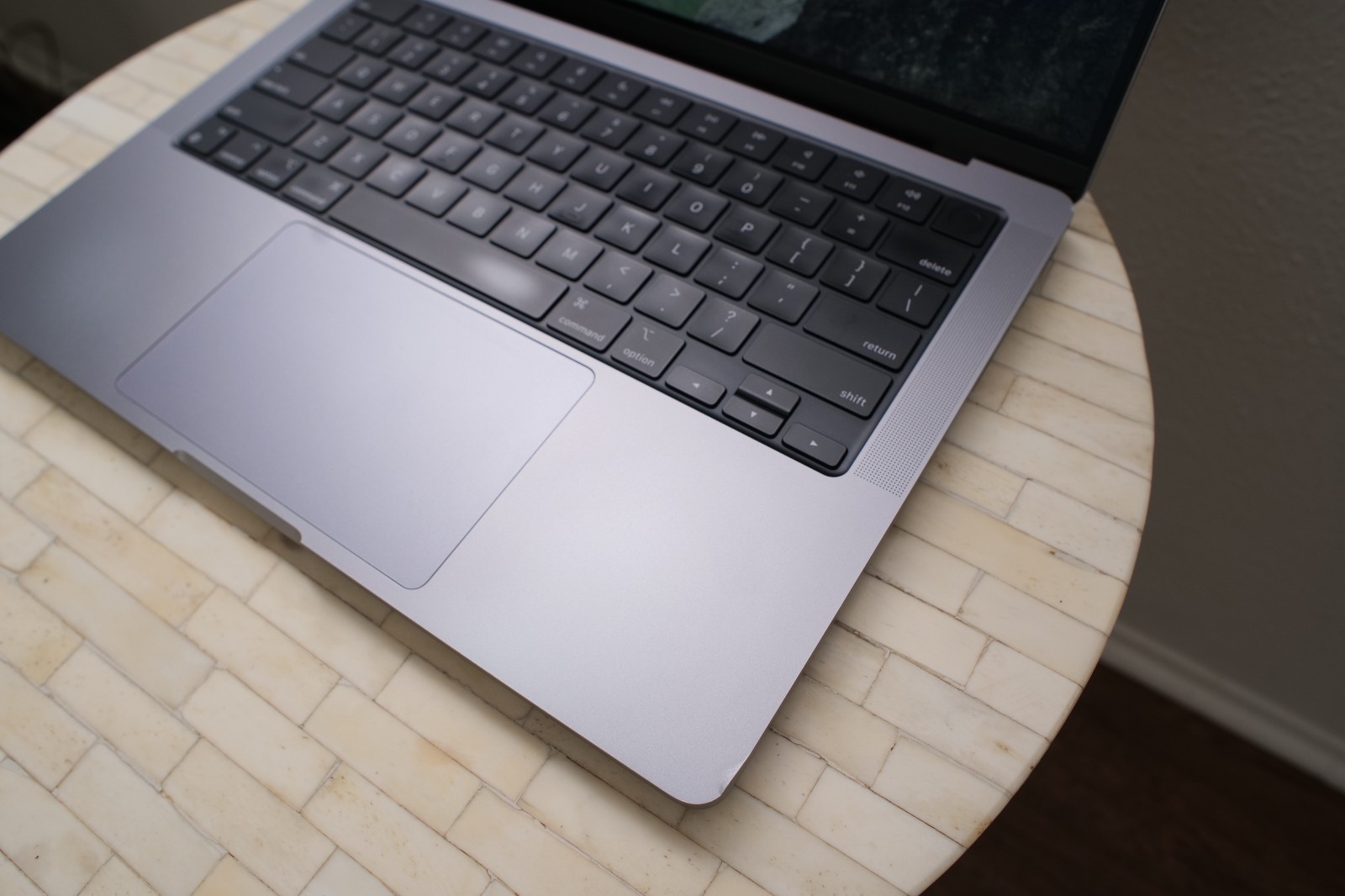 Apple MacBook Pro 14″ A2442 M1 Pro 32GB 512GB SSD 14-Core GPU
