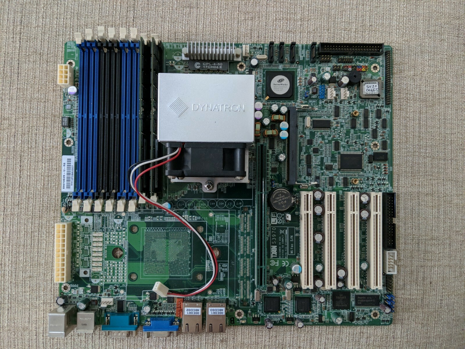 TYAN S3970 w/ Xeon CPU and 4GB DDR2