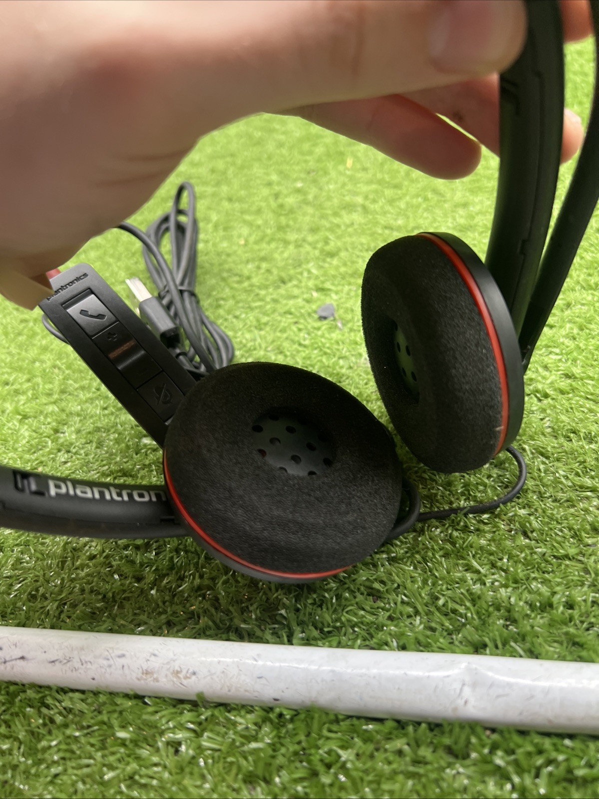 Plantronics Blackwire C3220 Headset FREE S/H. 15