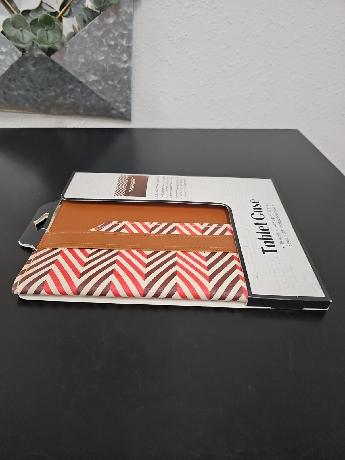 Brand New Tailored Tablet Notebook Leather Sleeve Carry Case Fits up to 10.1″