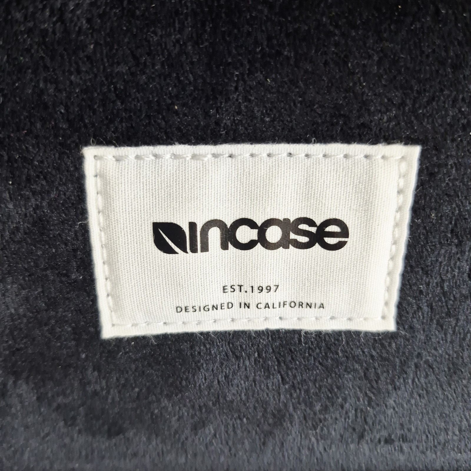 Incase ICON 16″ Backpack, Icon Lite Pack with Woolenex Black NWT