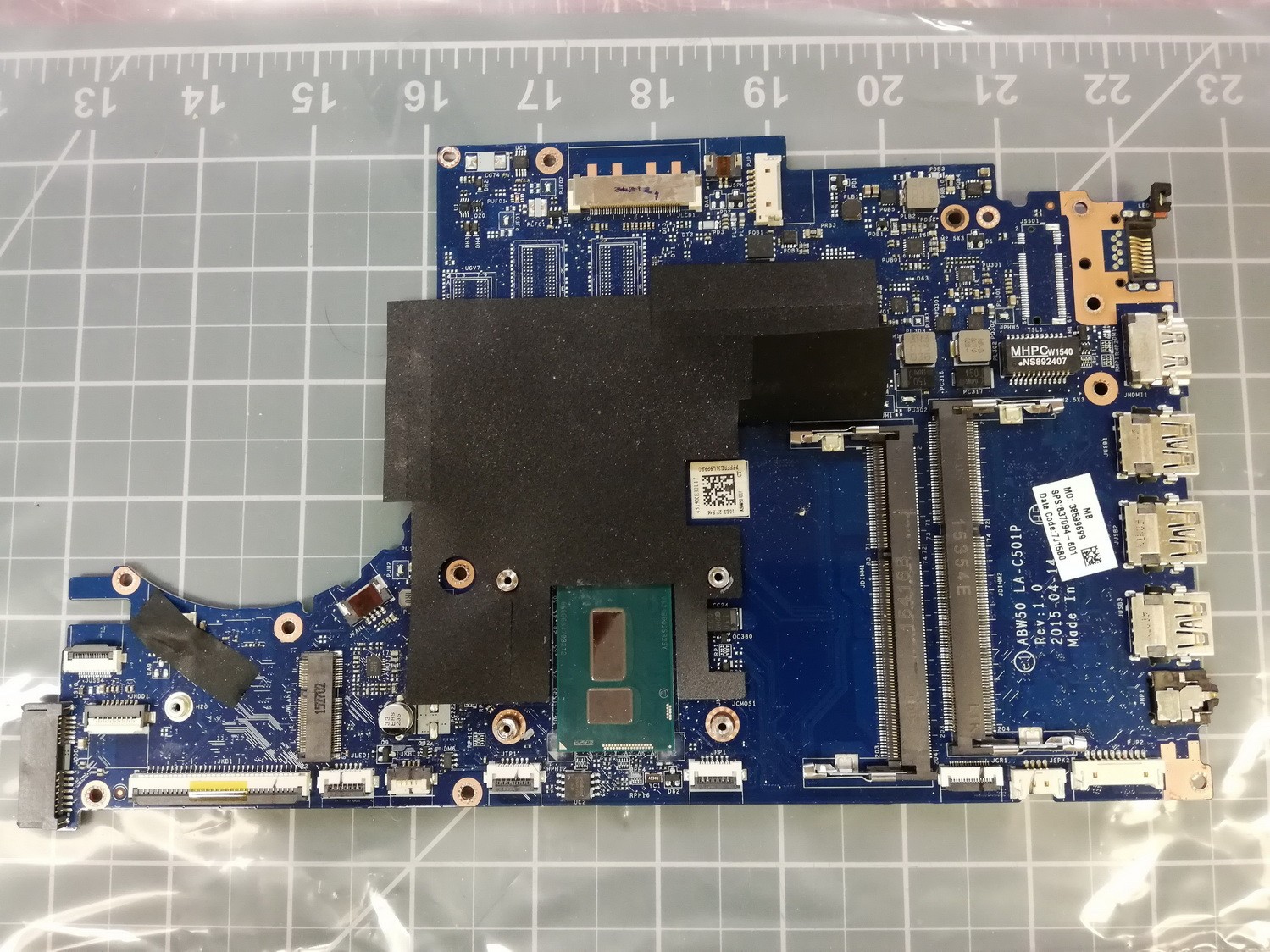 HP ENVY M6-AE i5-5200U 2.2GHz Motherboard HD Graphics 5500 837094-601 LA-C501P