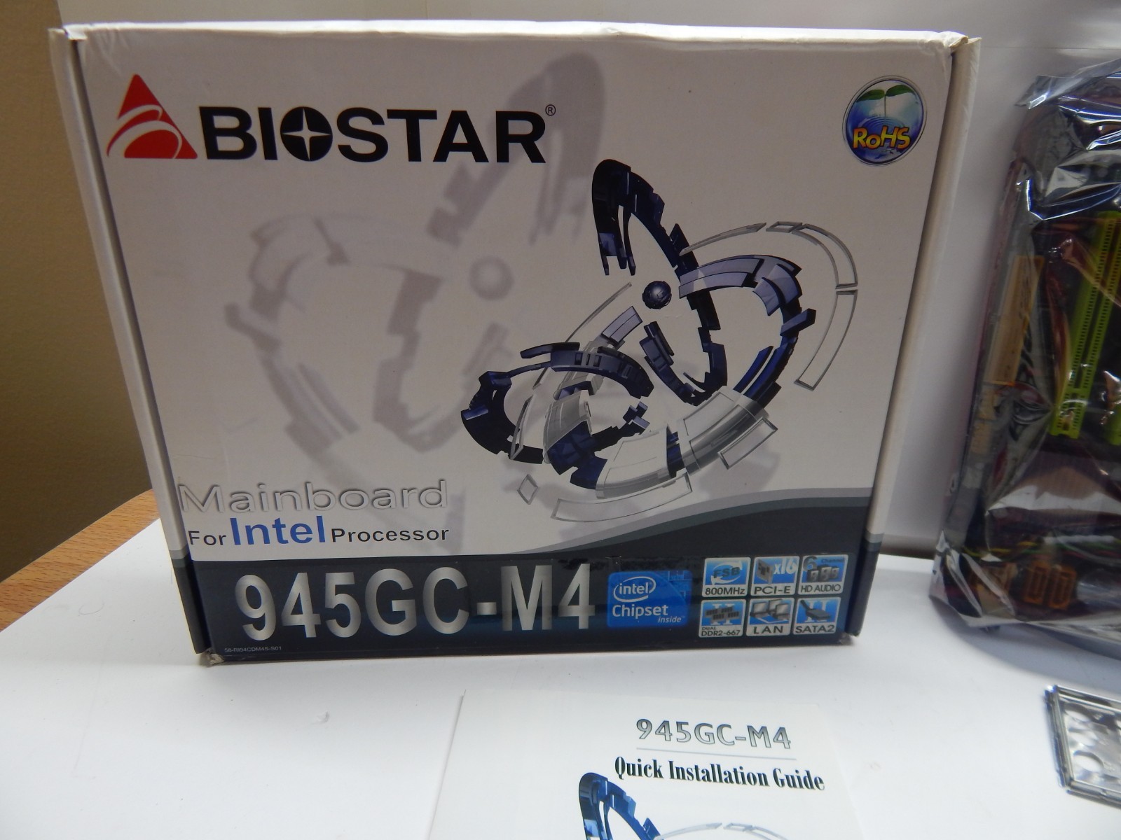 Biostar 945GC-M4 Socket 478 Intel Motherboard TESTED AND WORKING!!