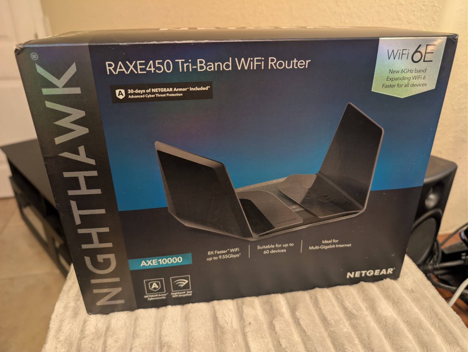 NETGEAR Nighthawk RAXE450 AXE10000 Tri-Band Wi-Fi 6E Router – Excellent Cond.
