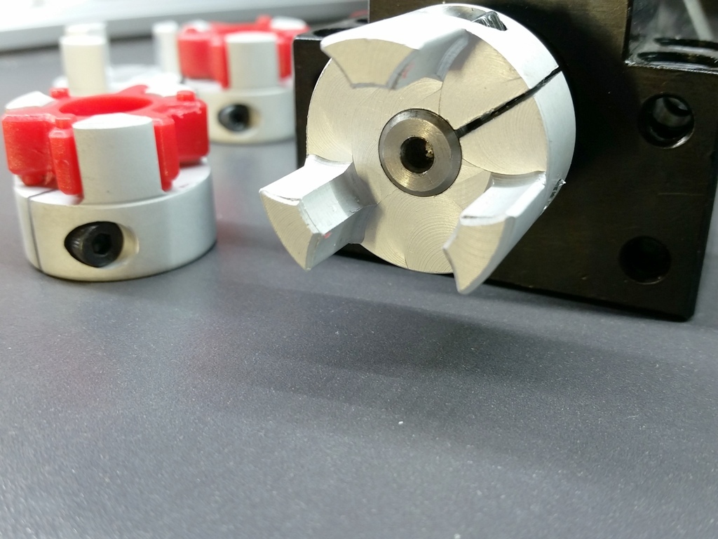 6mm x 11mm Flexible Jaw Spider Shaft Coupling Coupler CNC Plasma Stepper Motor