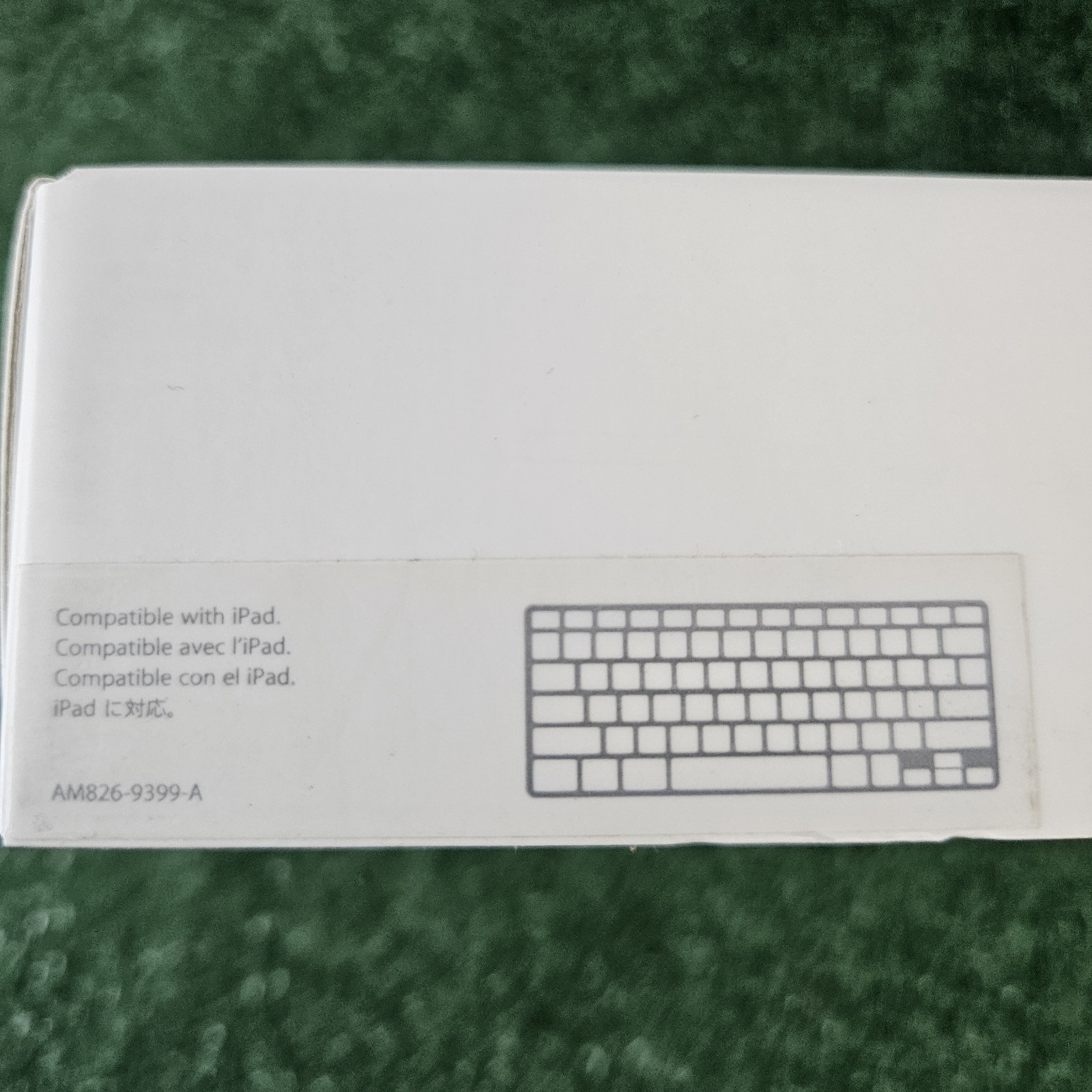 Apple Keyboard Dock Model#A1359 for Apple iPad Gen 1 &2 Port