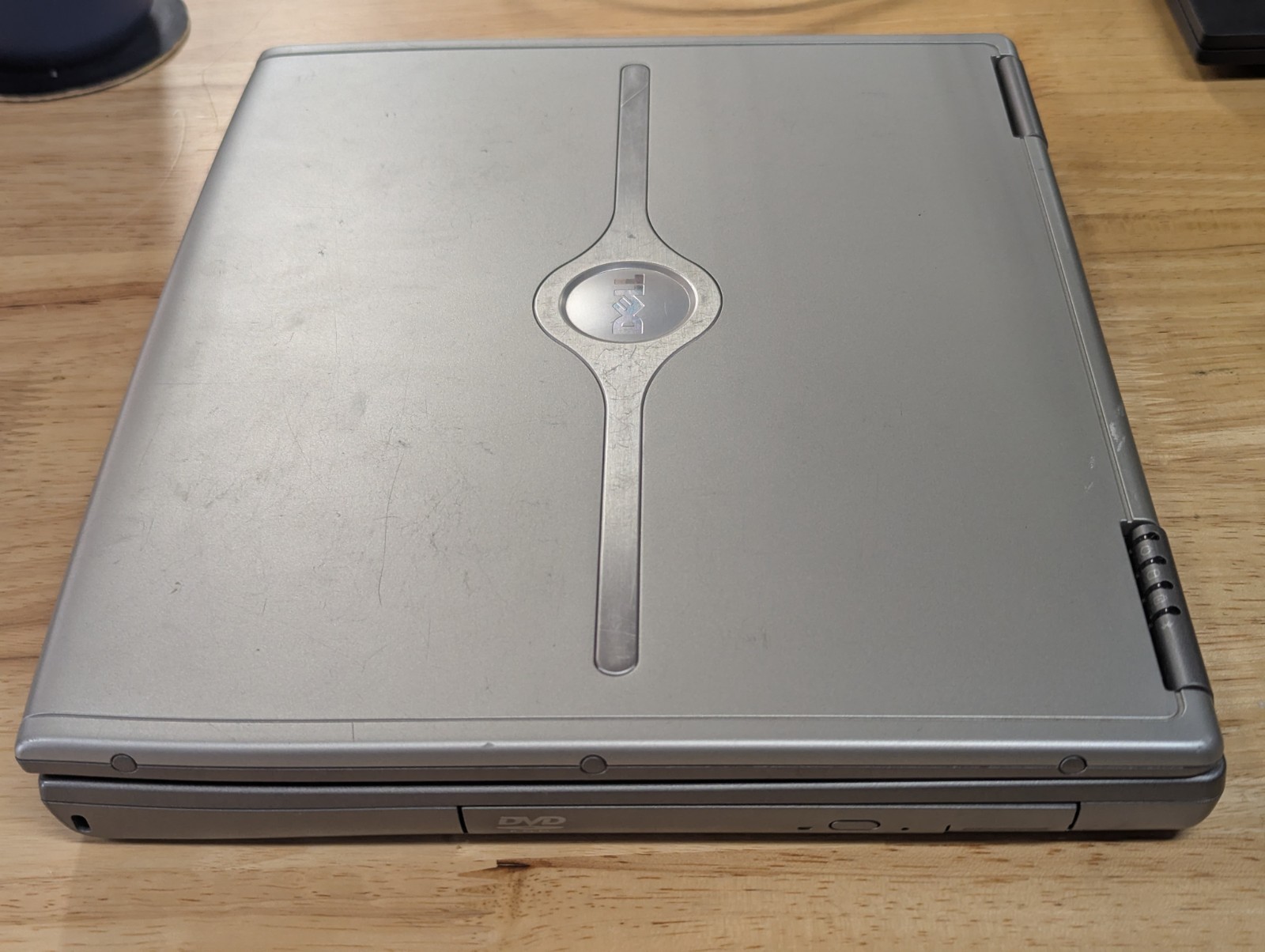 Dell Inspiron 600M PP05L 14″ 1.5GHz 256MB WinXP Mem w Charger