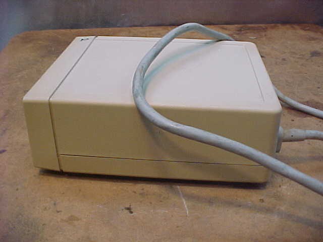 Vintage Apple II 5.25 Floppy Drive A9M0107 Beige Untested As-Is