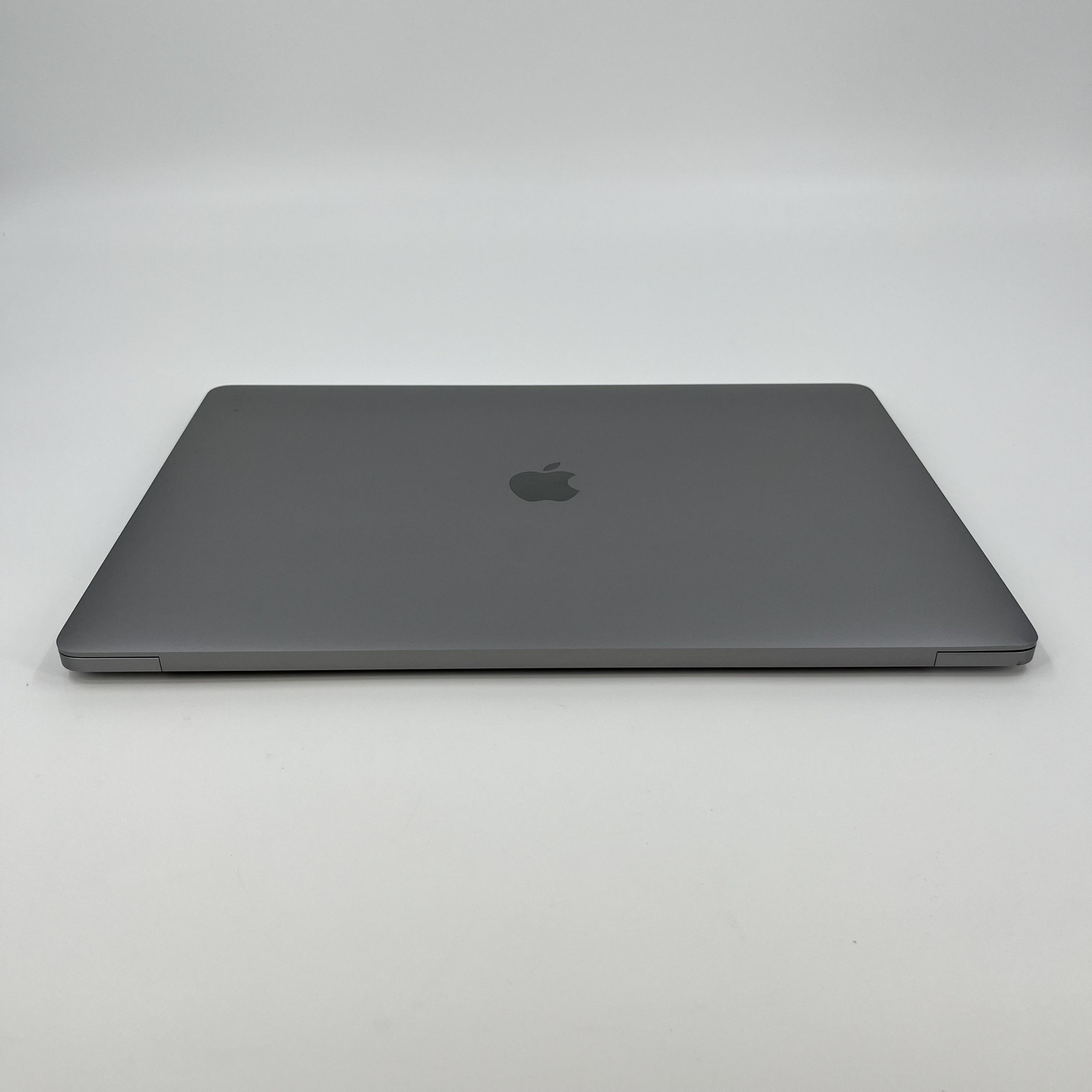 MacBook Pro 16 2019 2.3 GHz i9 16GB 1TB AMD Radeon Pro 5500M 4GB Space Gray