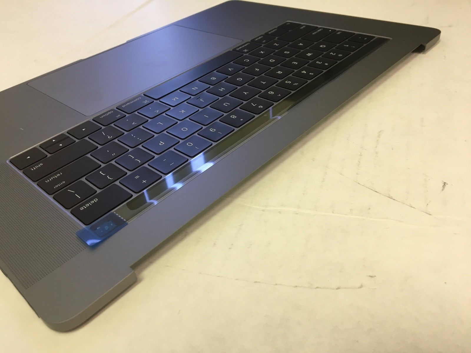 Grade A A1707 2016 2017 MacBook Pro 15″ Space Gray Top case Palmrest Keyboard US