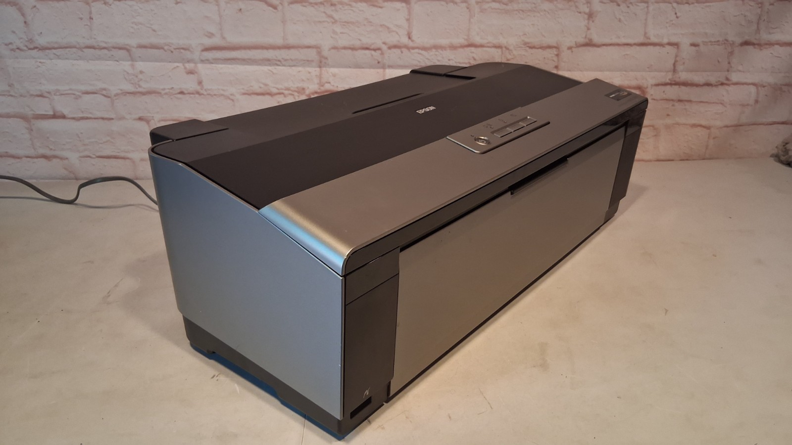EPSON Stylus PHOTO 1400 Wide-Format Color Inkjet USB Printer