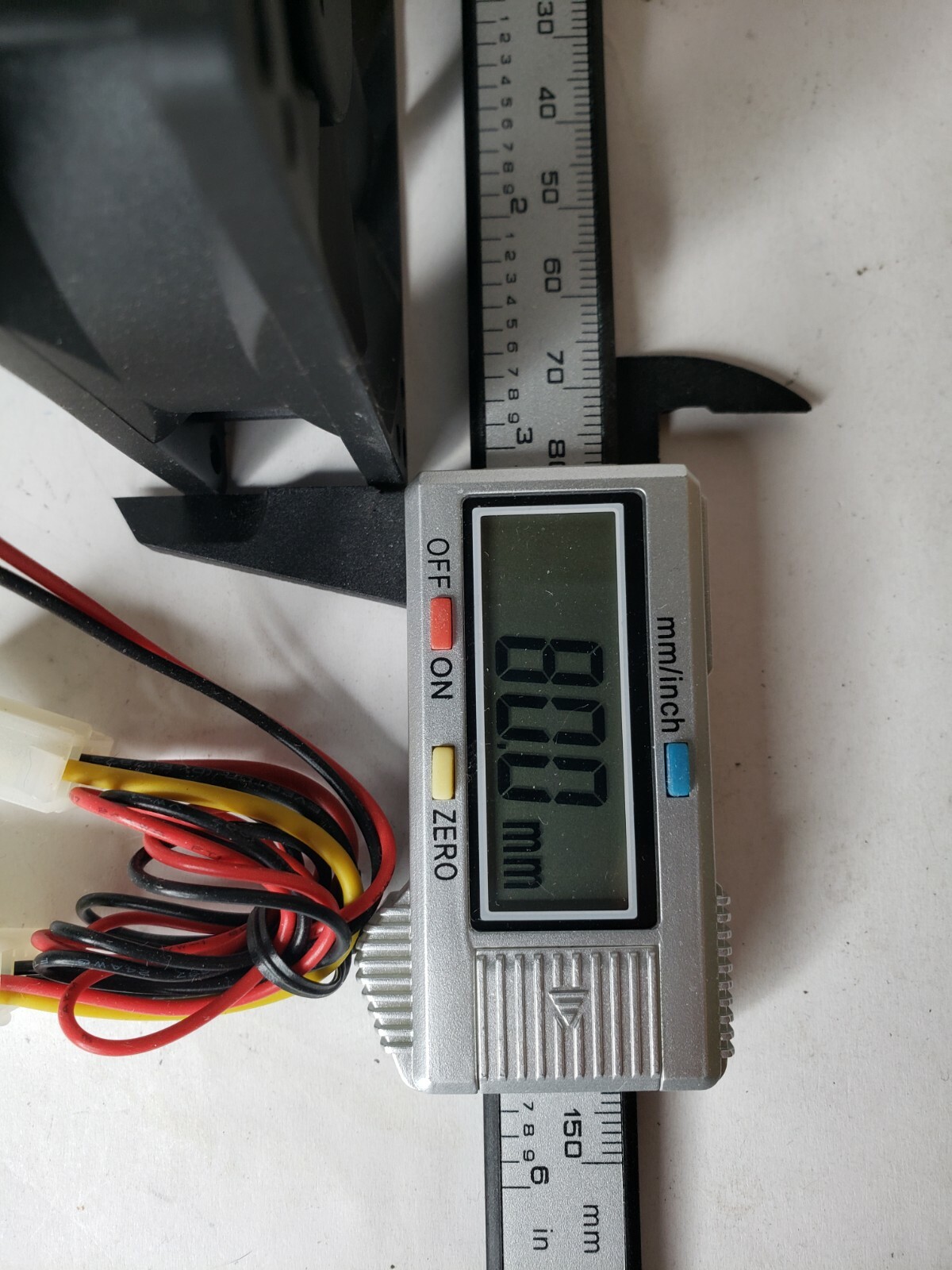 Lot of 20 DF1208SH TopMotor DC 12V 0.20A BRUSHLESS COOLING FAN 80X80X25MM Molex