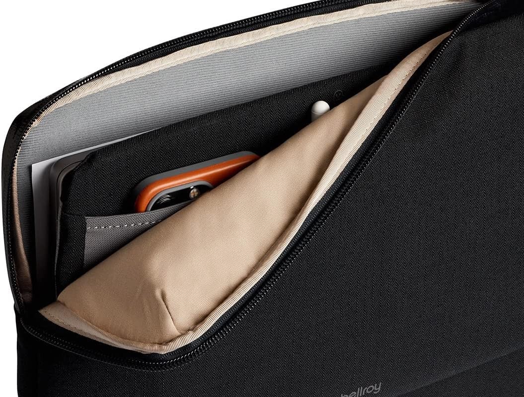 Caddy Design Sleeve for 16” Laptop in Black – Compatible with Laptops
